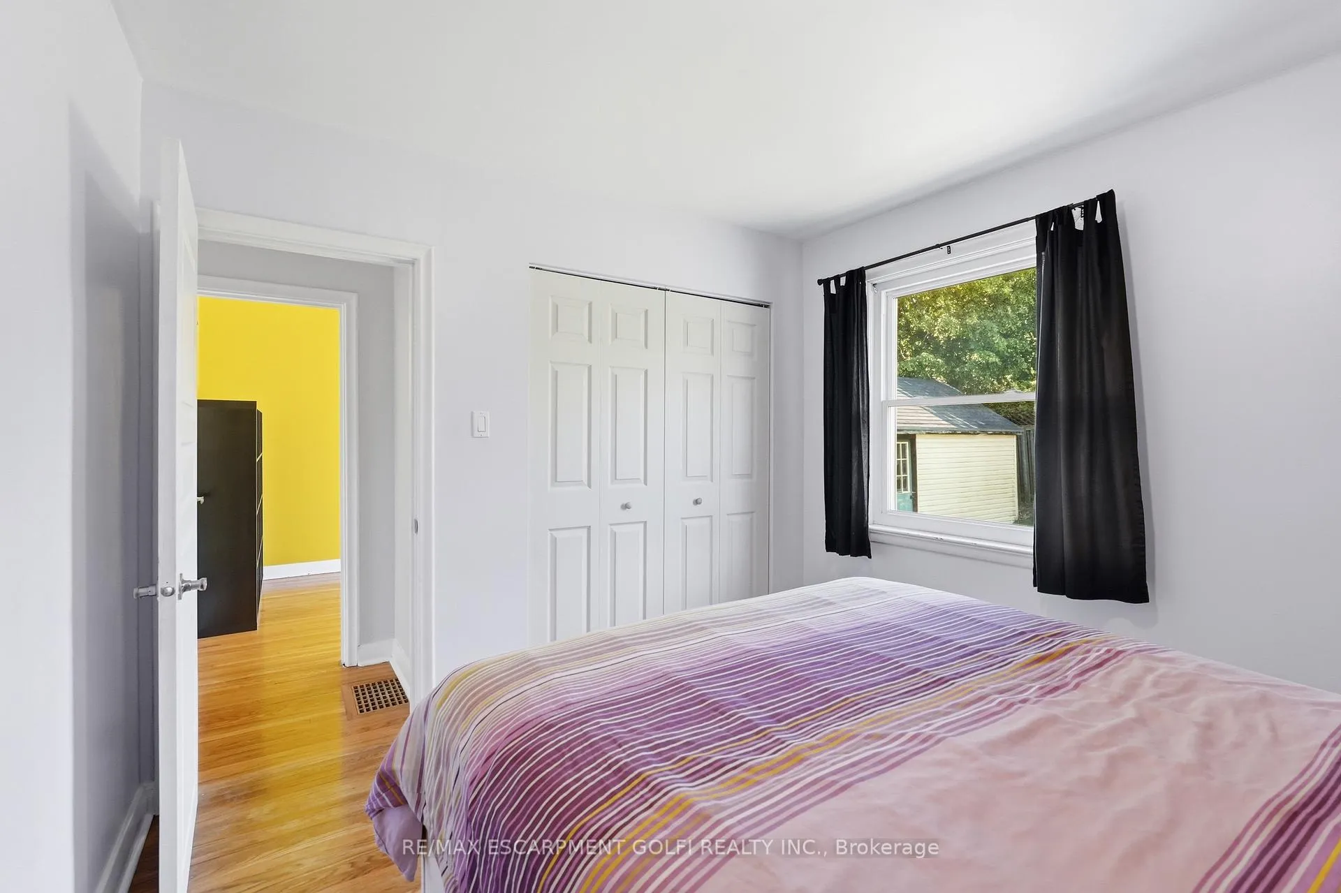 Photo 15 of 764 Brucedale Avenue E, Hamilton, Raleigh — HOMEH