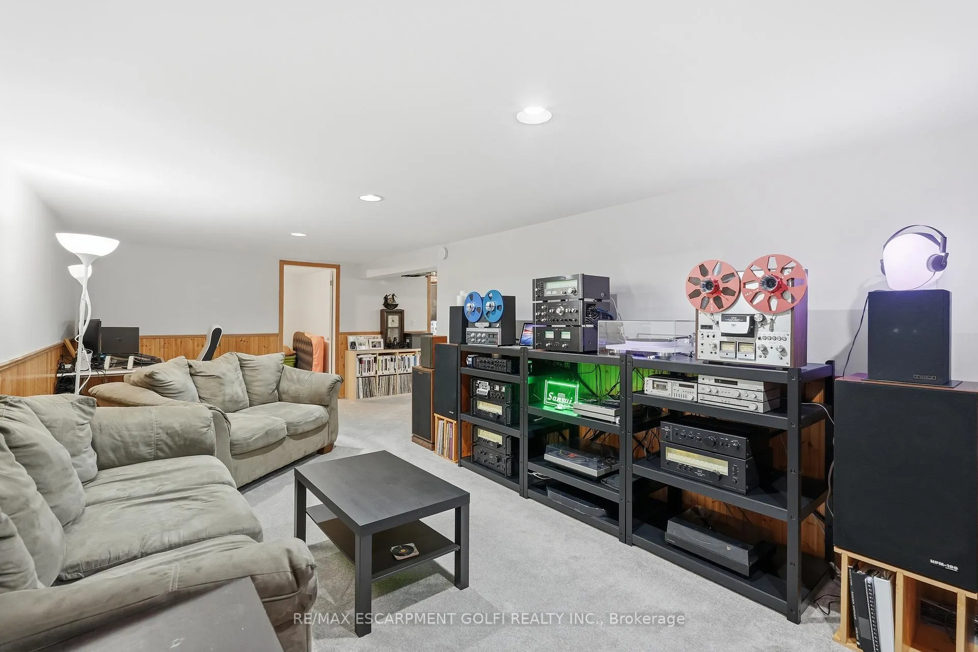 Photo 23 of 764 Brucedale Avenue E, Hamilton, Raleigh — HOMEH