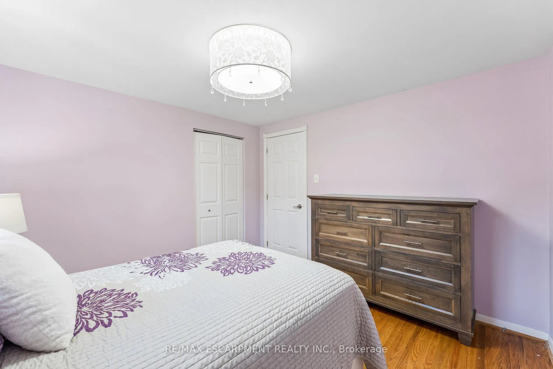 Photo 26 of 29 Deeside Crescent, Brampton, Southgate — HOMEH