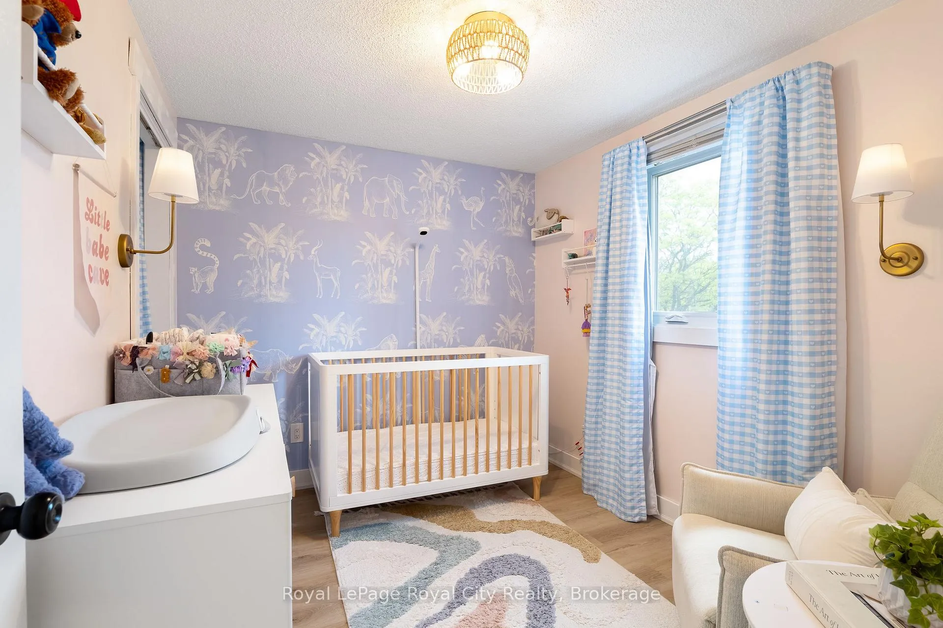 Photo 26 of 52 Walman Drive, Guelph, Kortright West — HOMEH