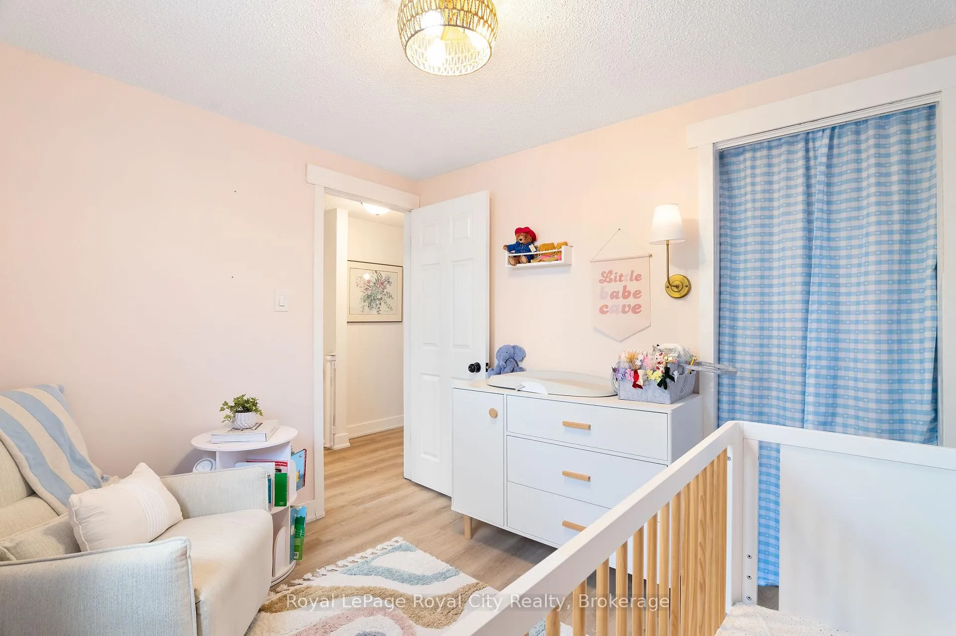 Photo 27 of 52 Walman Drive, Guelph, Kortright West — HOMEH