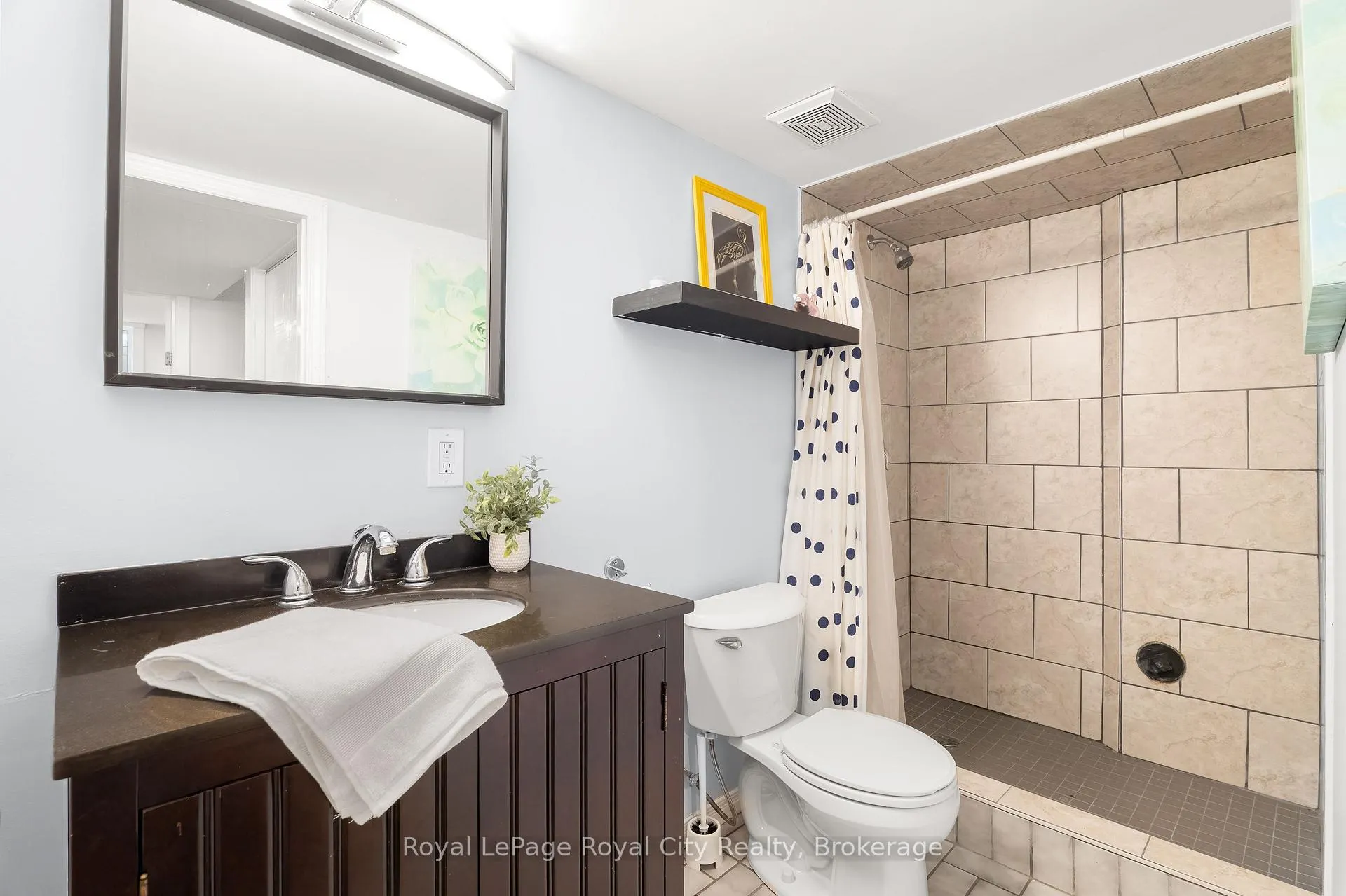 Photo 29 of 52 Walman Drive, Guelph, Kortright West — HOMEH