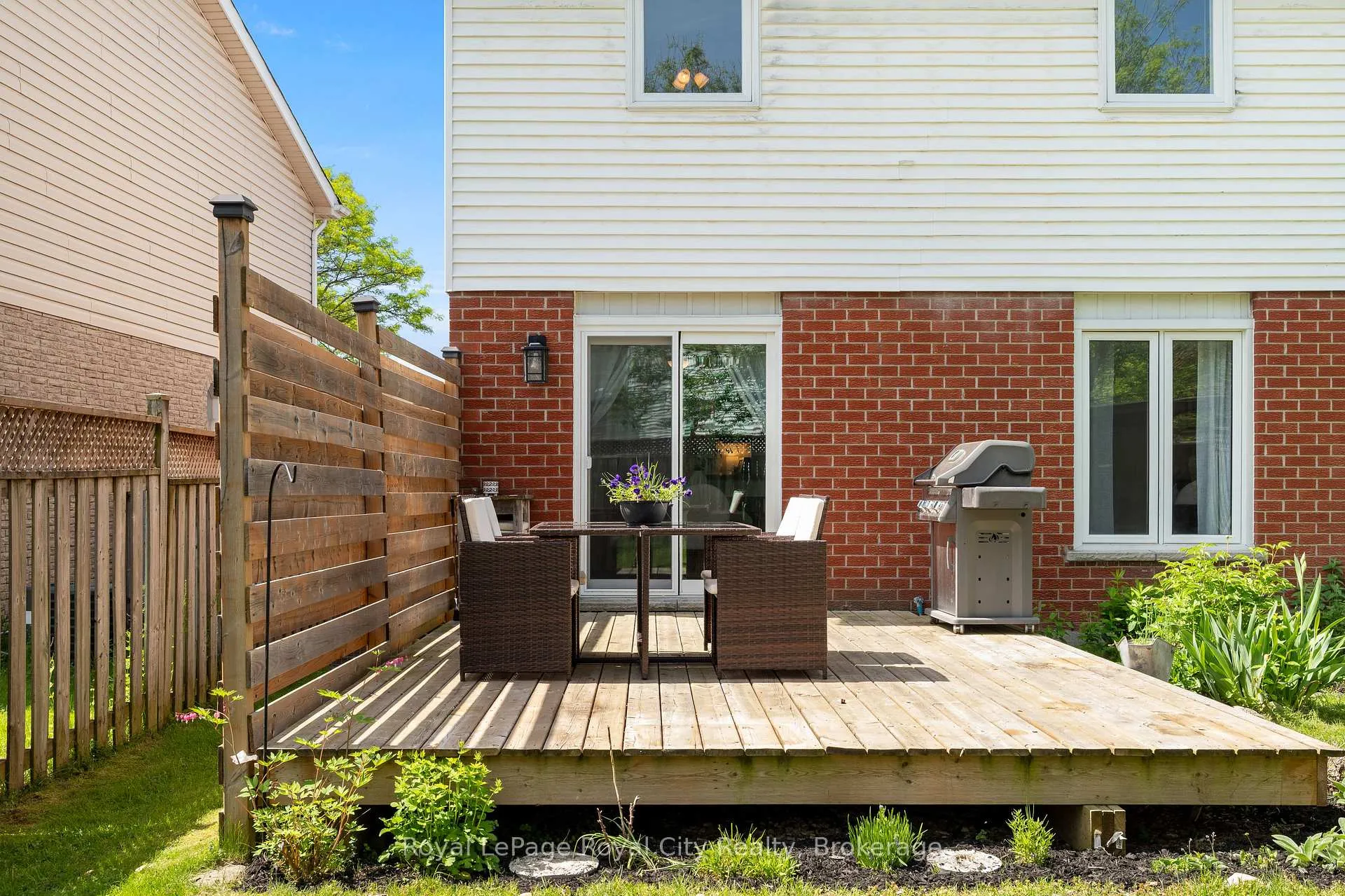 Photo 34 of 52 Walman Drive, Guelph, Kortright West — HOMEH
