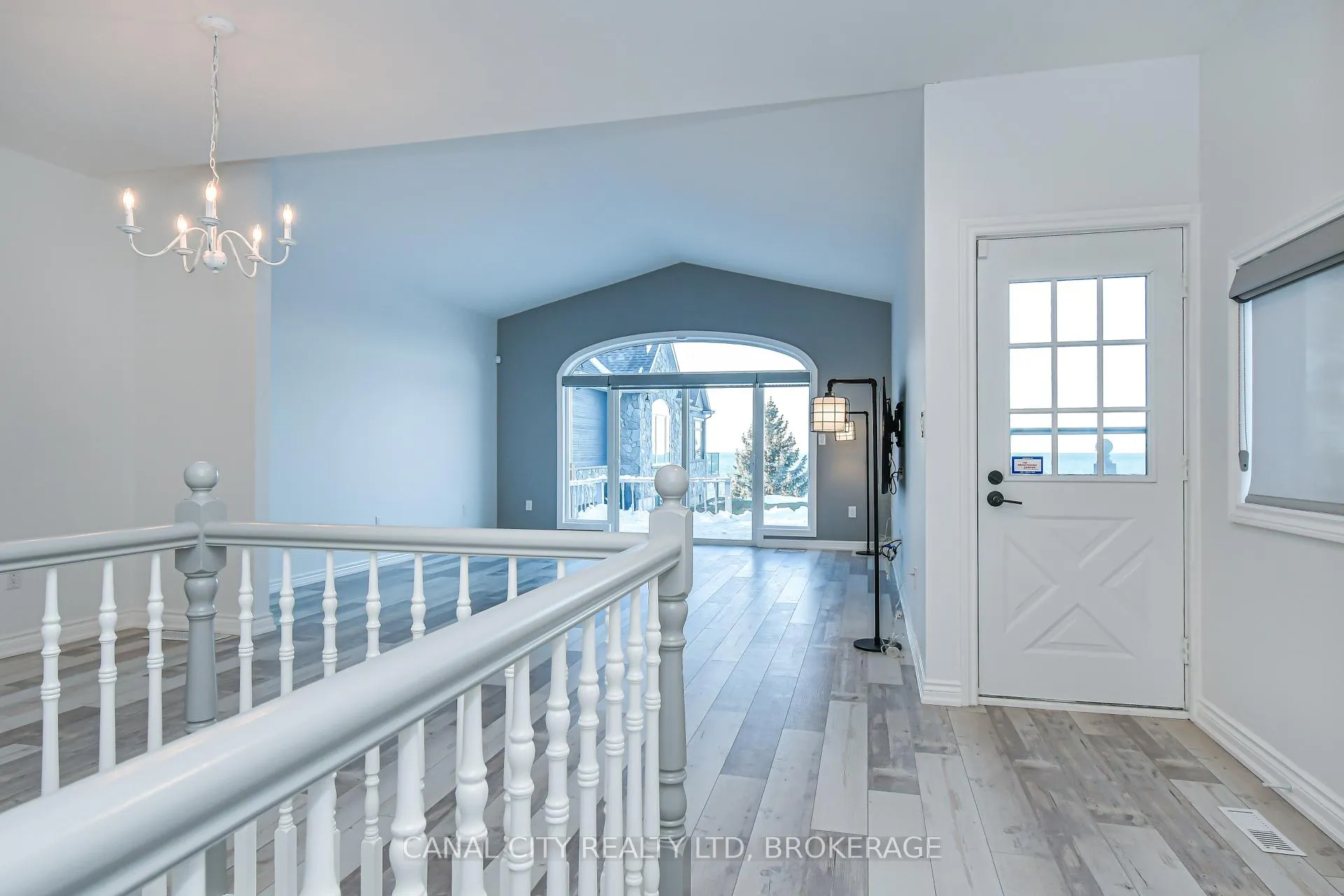 Photo 7 of 6 Colton Avenue, St. Catharines, Port Dalhousie — HOMEH