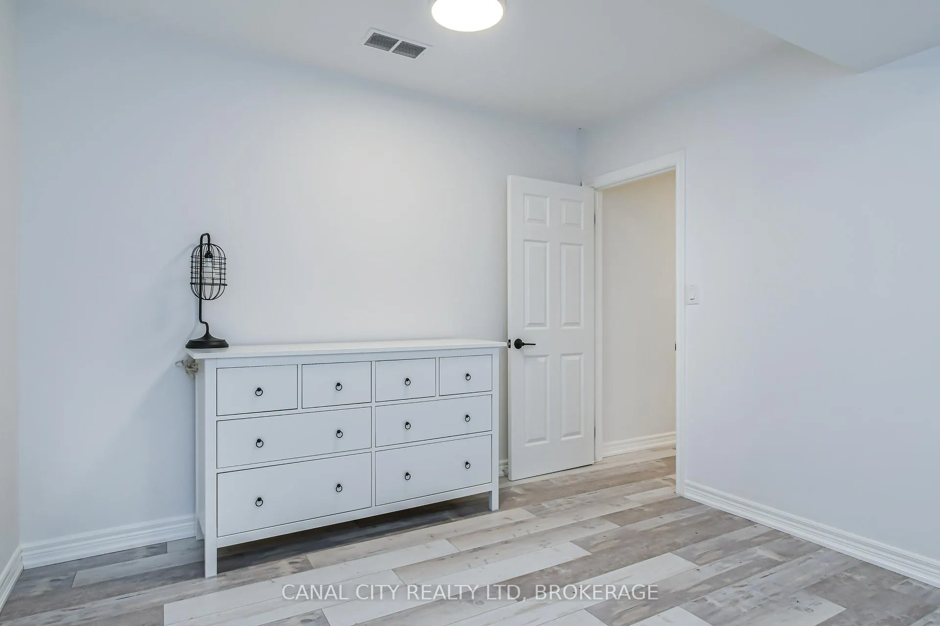 Photo 29 of 6 Colton Avenue, St. Catharines, Port Dalhousie — HOMEH