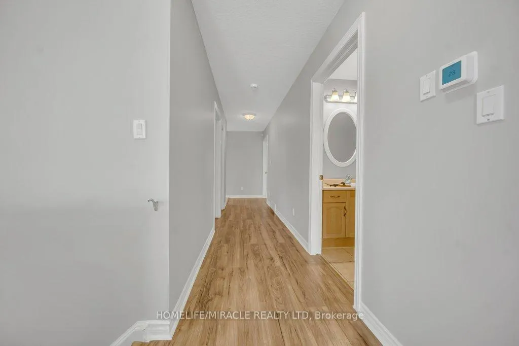 Photo 11 of 114 Glencliffe Court, Kitchener — HOMEH