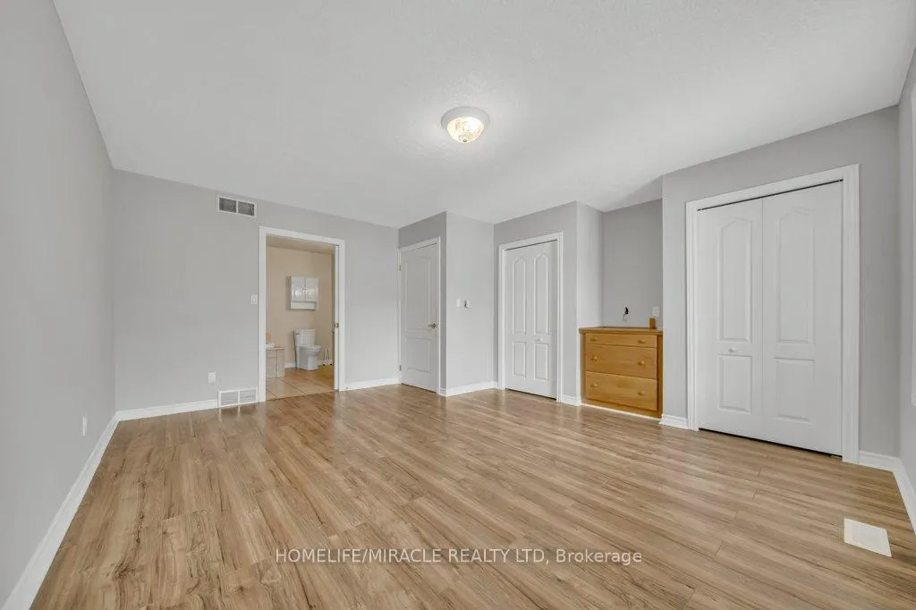 Photo 18 of 114 Glencliffe Court, Kitchener — HOMEH