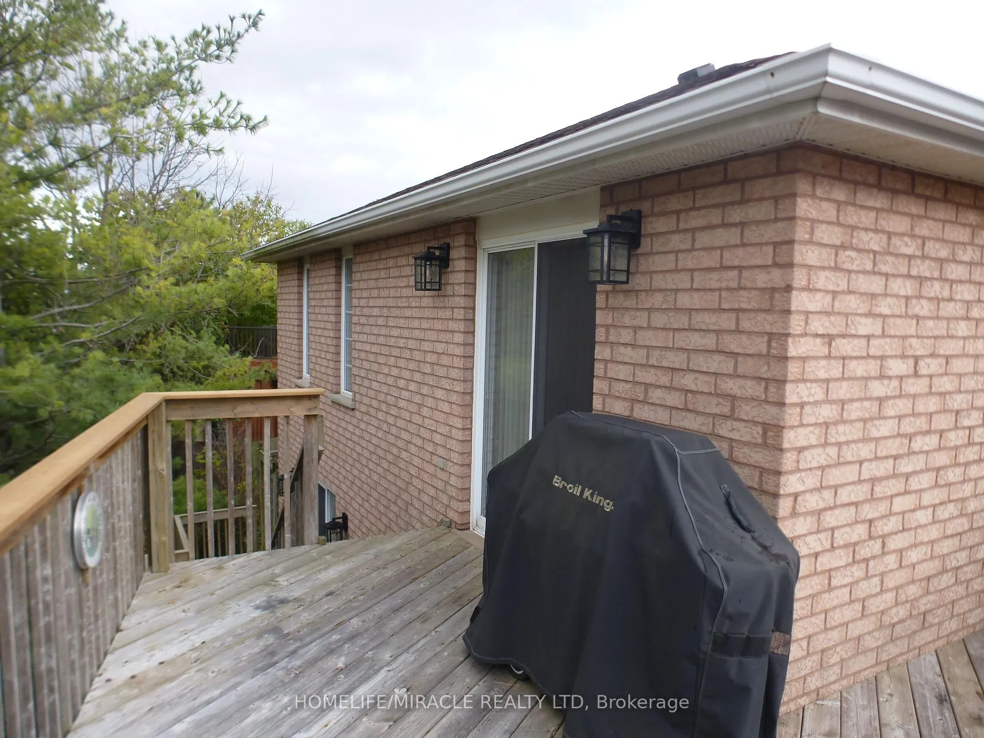 Photo 36 of 114 Glencliffe Court, Kitchener — HOMEH