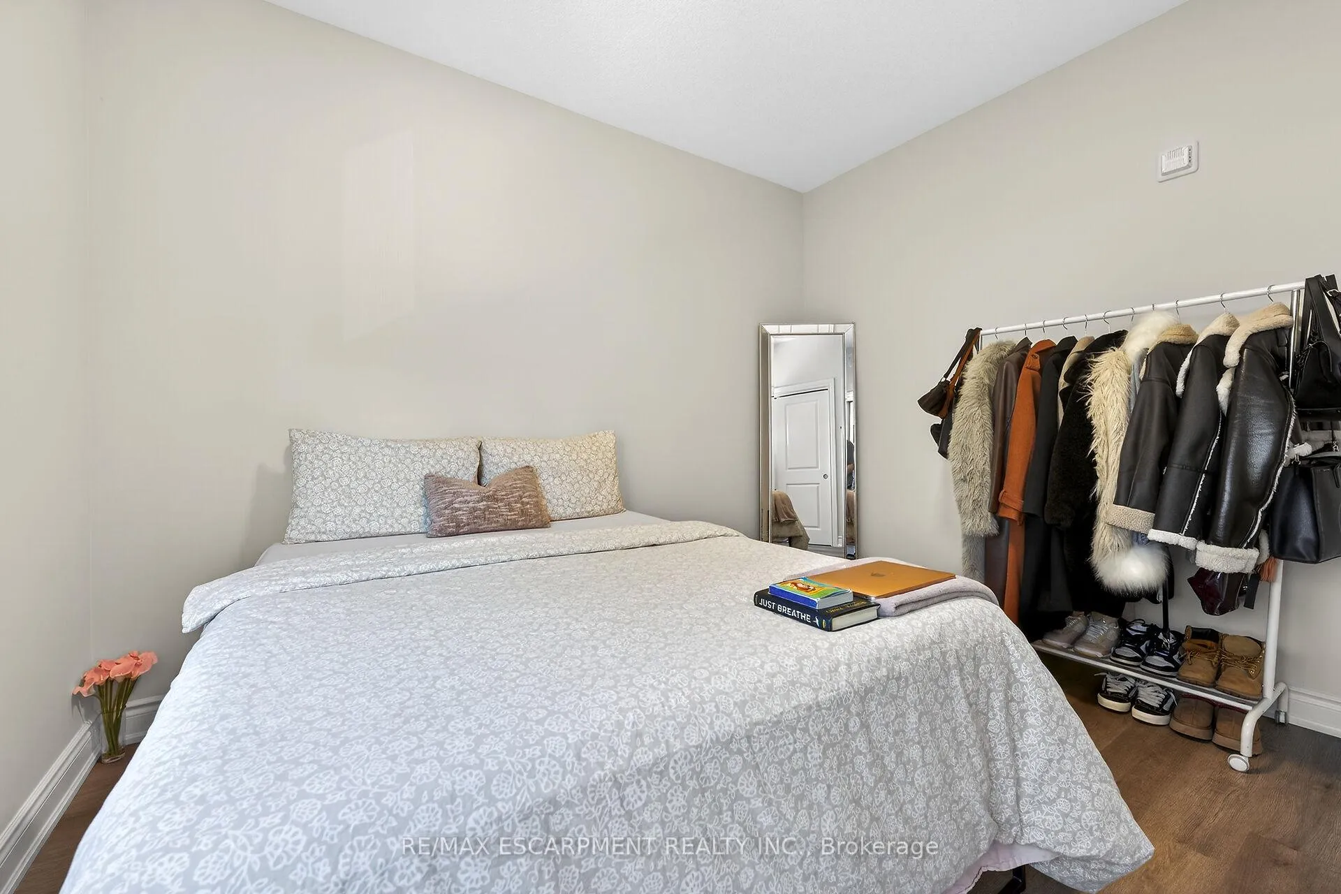 Photo 28 of Unit 302, 261 King Street E, Hamilton, Stoney Creek — HOMEH