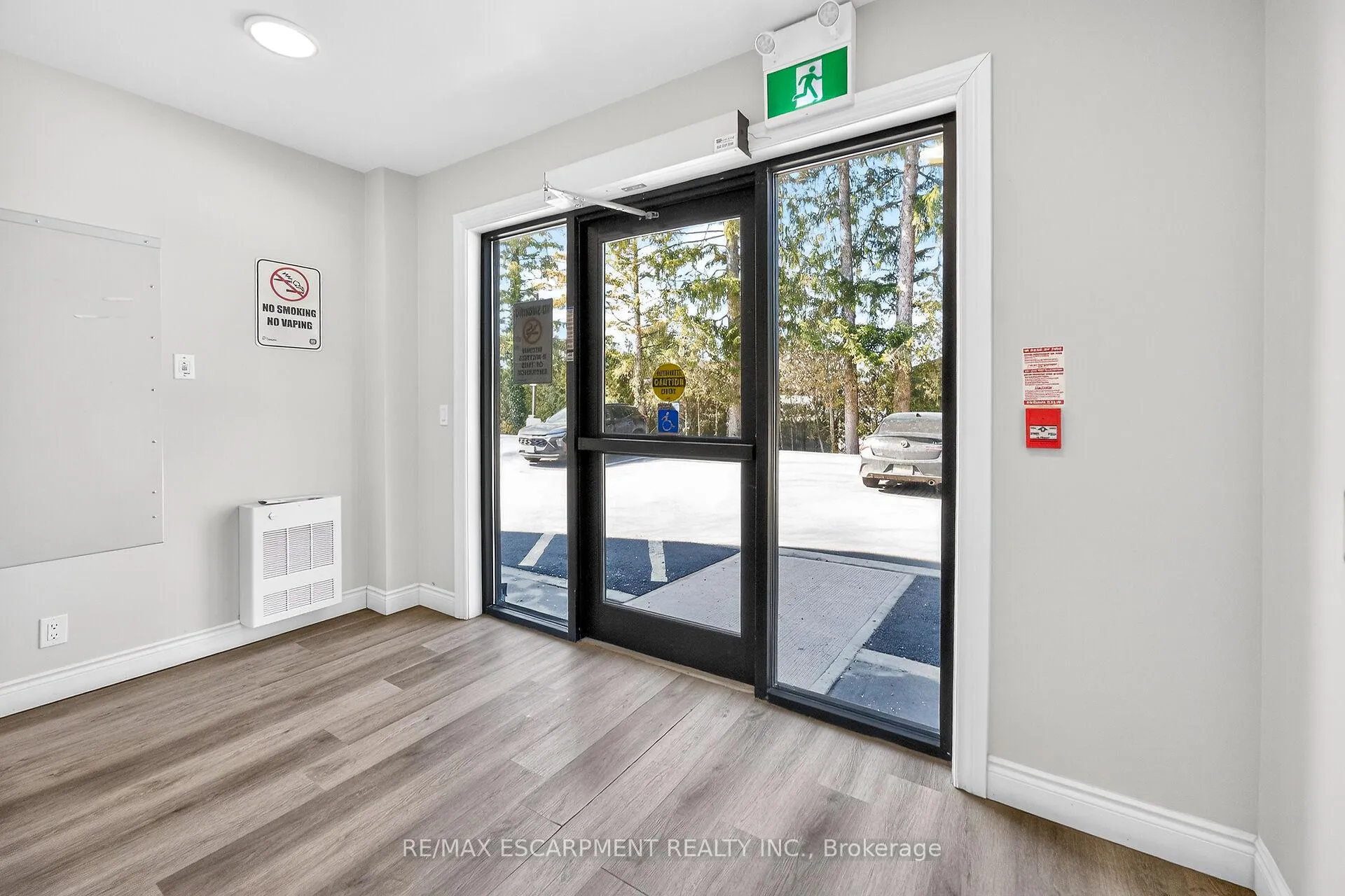 Photo 34 of Unit 302, 261 King Street E, Hamilton, Stoney Creek — HOMEH