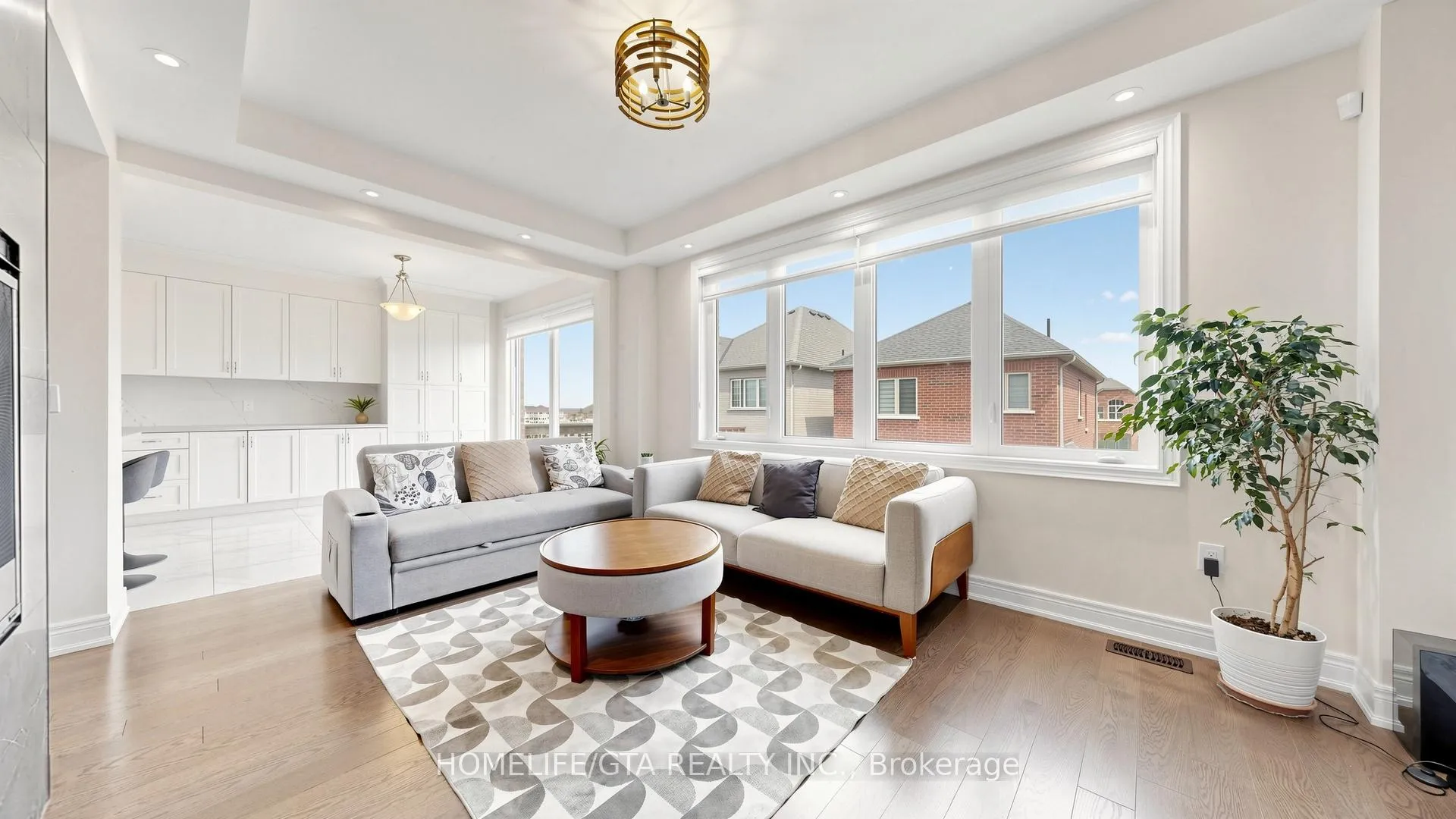Photo 2 of 1067 Purus Path, Pickering, Rural Pickering — HOMEH