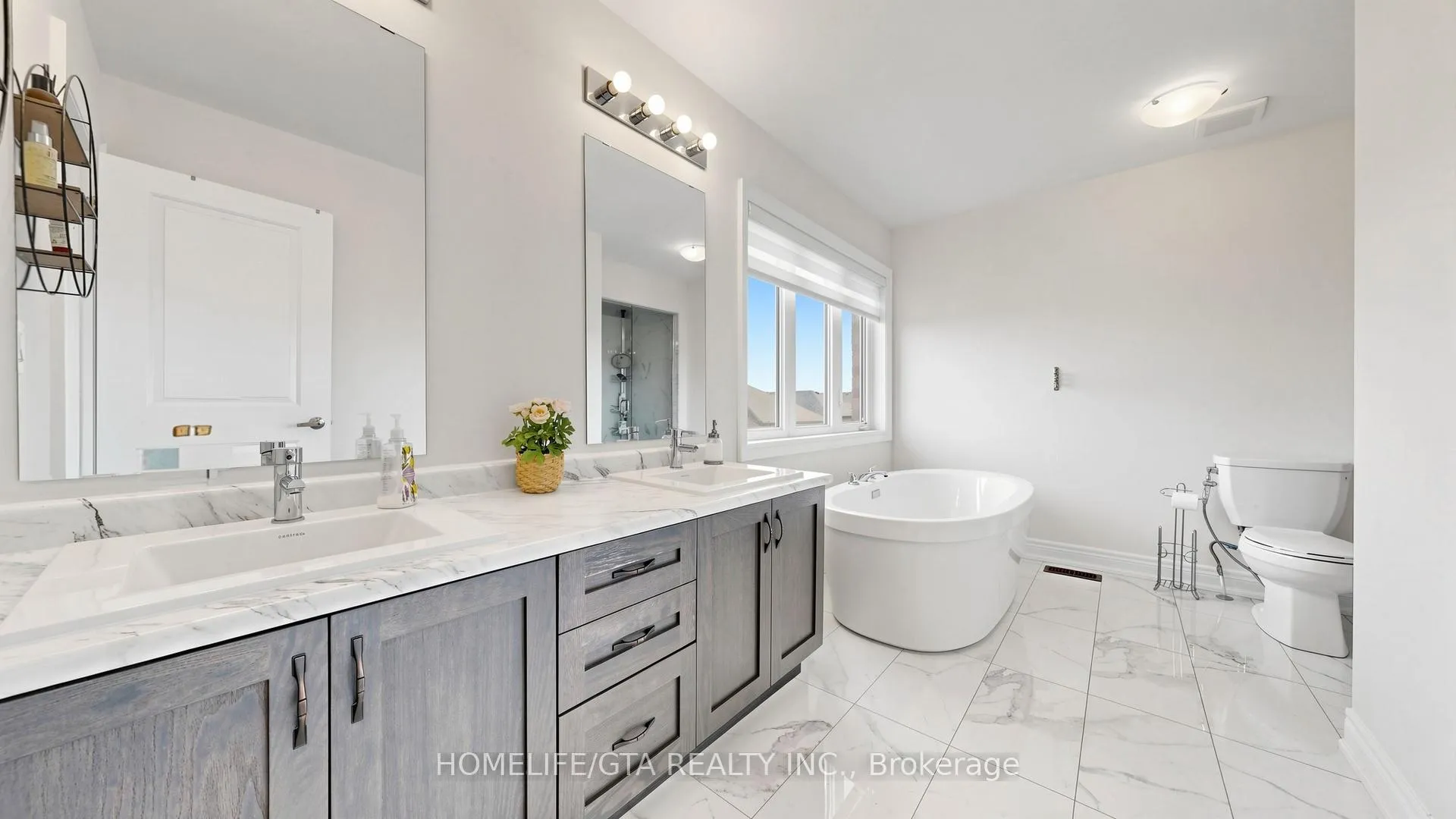 Photo 16 of 1067 Purus Path, Pickering, Rural Pickering — HOMEH