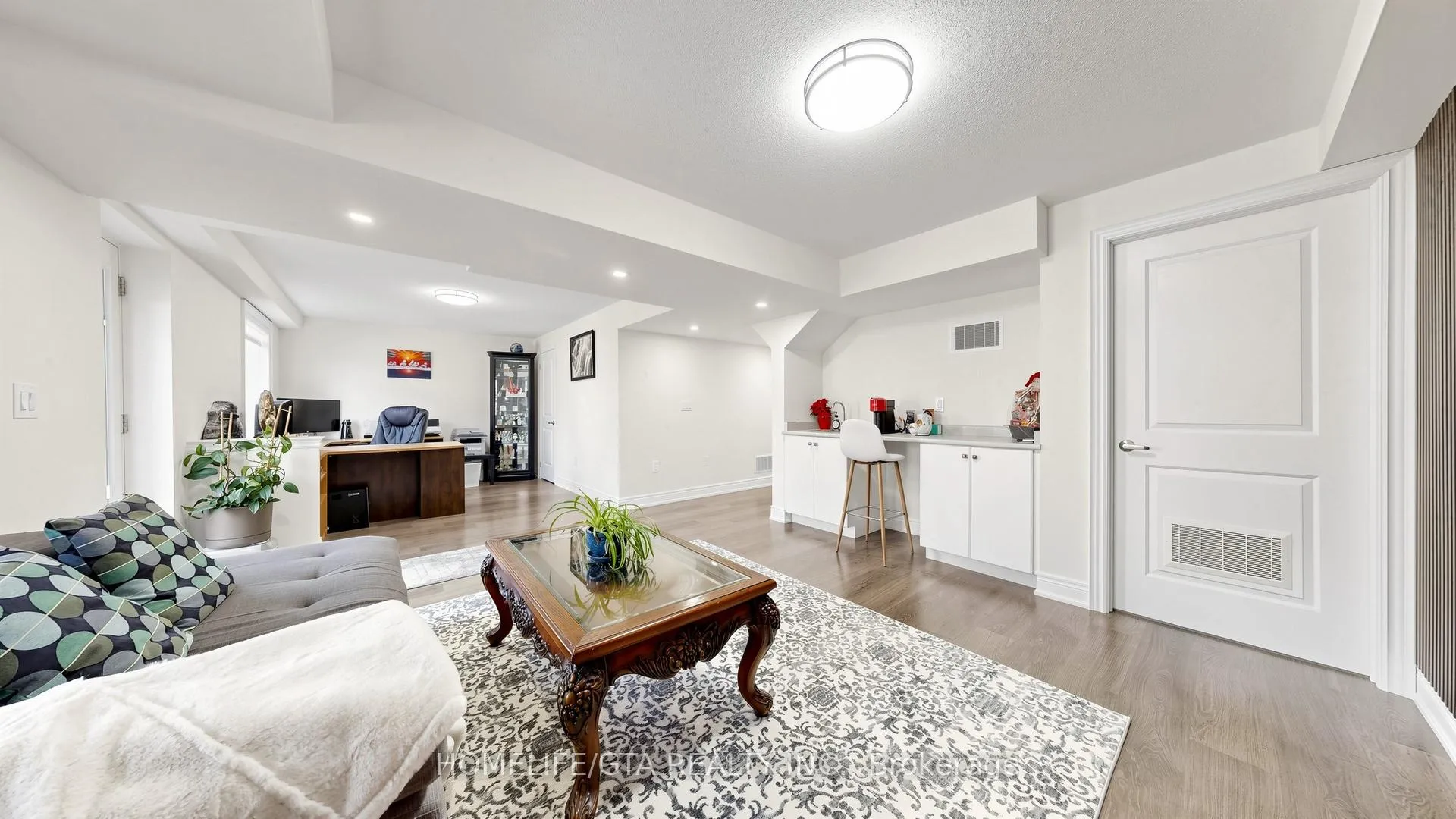Photo 28 of 1067 Purus Path, Pickering, Rural Pickering — HOMEH