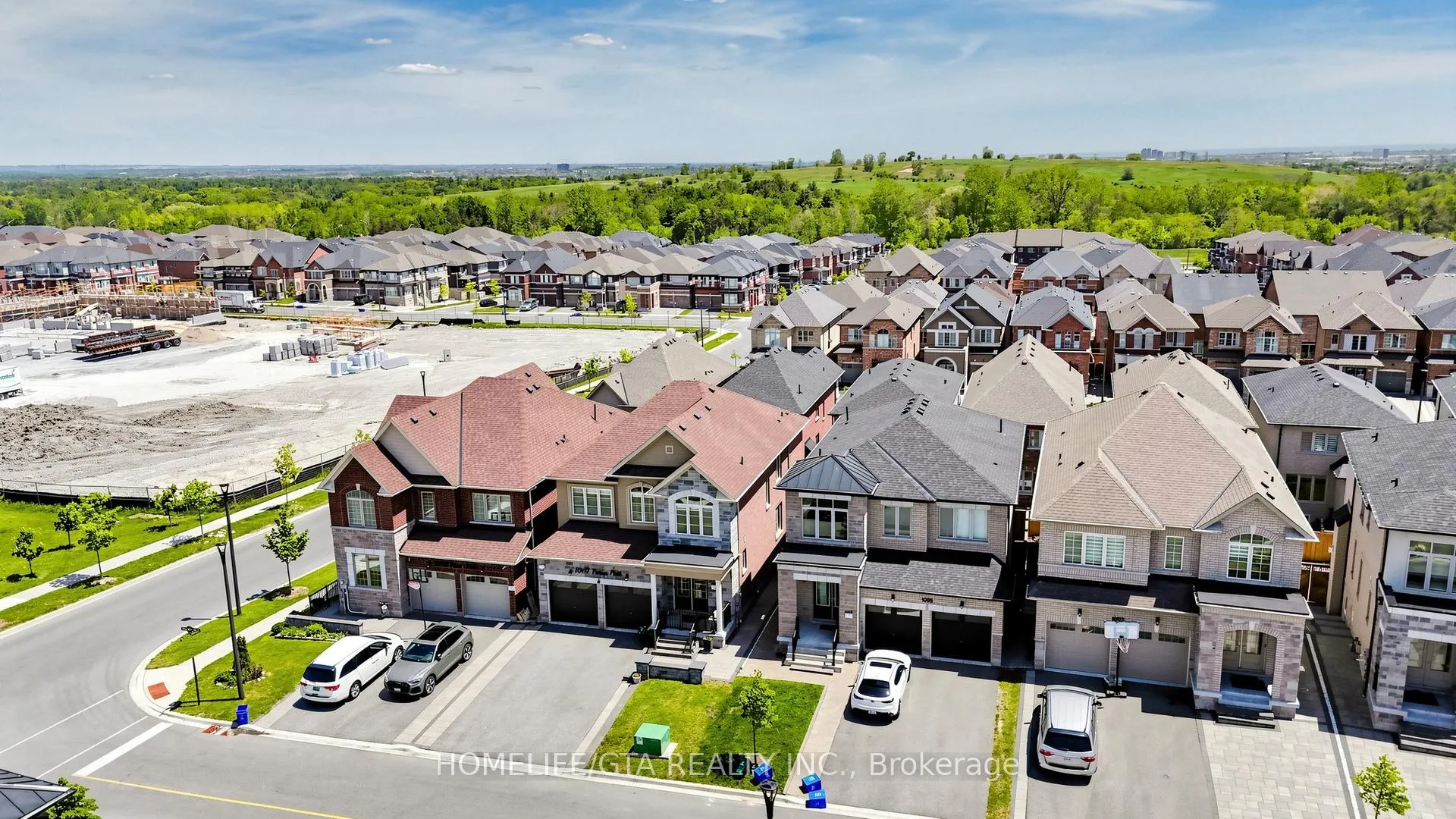 Photo 33 of 1067 Purus Path, Pickering, Rural Pickering — HOMEH