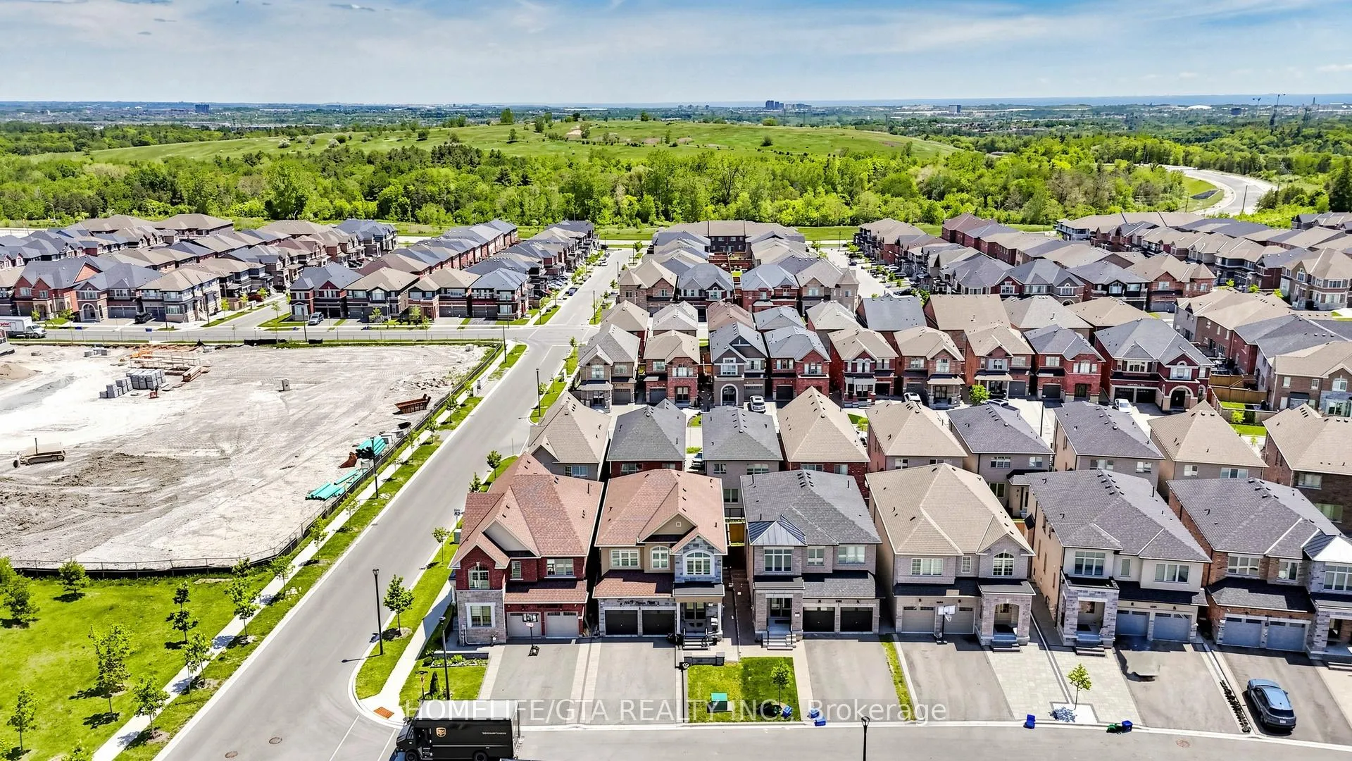 Photo 34 of 1067 Purus Path, Pickering, Rural Pickering — HOMEH