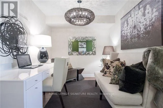 Photo 4 of Unit 1113, 305 Roehampton Avenue, Toronto, Mount Pleasant East — HOMEH
