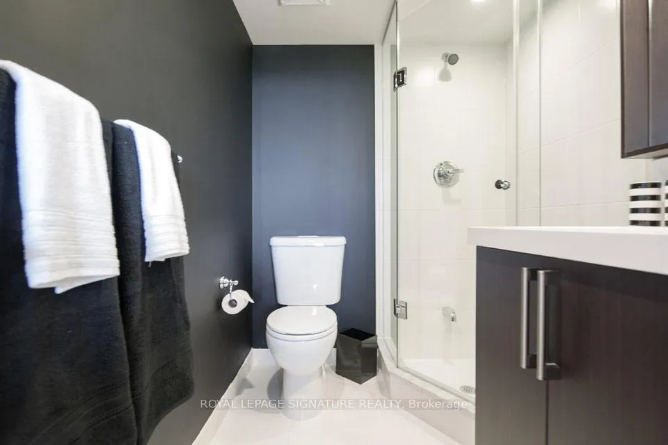 Photo 8 of Unit 1113, 305 Roehampton Avenue, Toronto, Mount Pleasant East — HOMEH