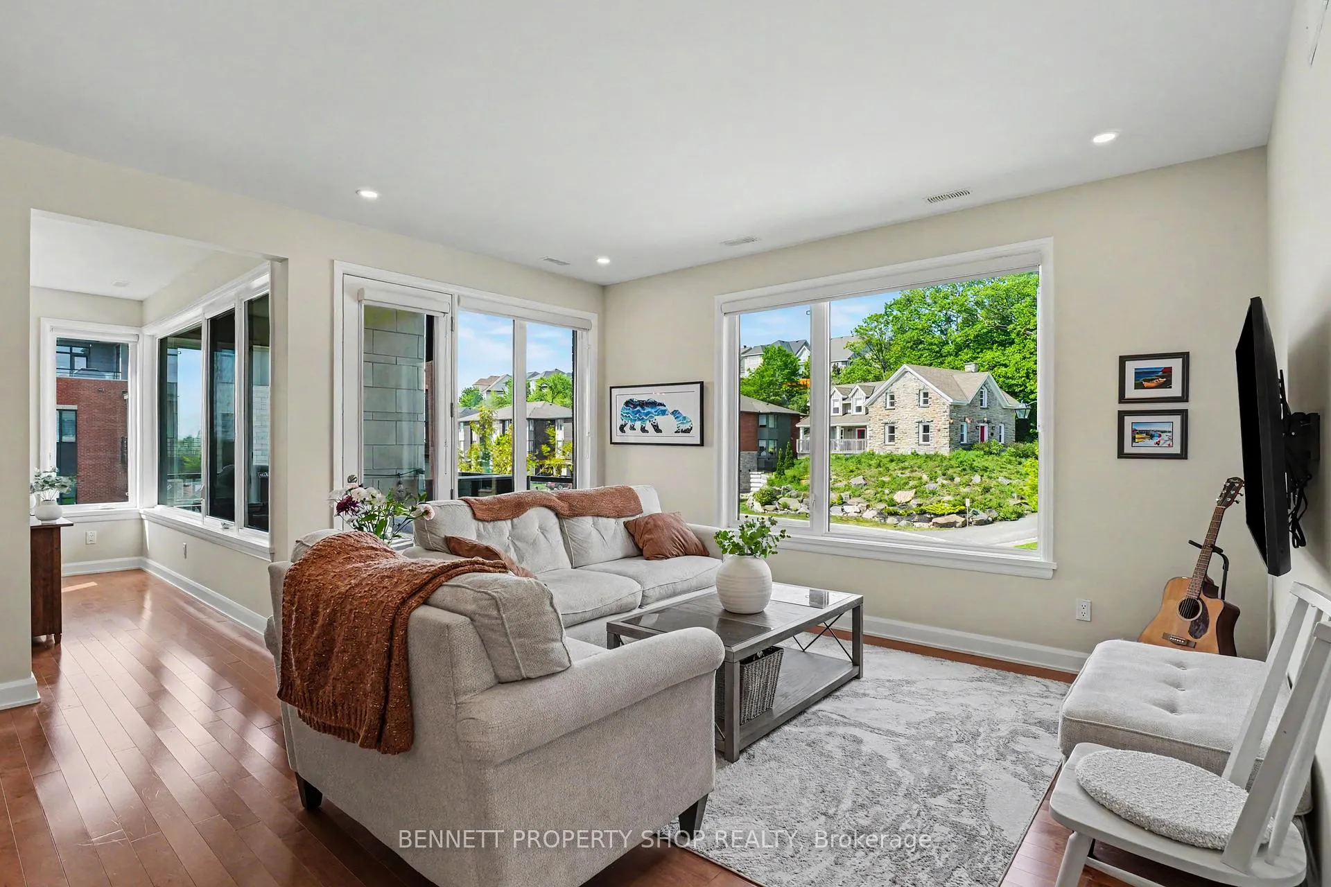 Photo 3 of Unit 202, 190 Boundstone Way, Ottawa, Kanata - Kanata Lakes/Heritage Hills — HOMEH