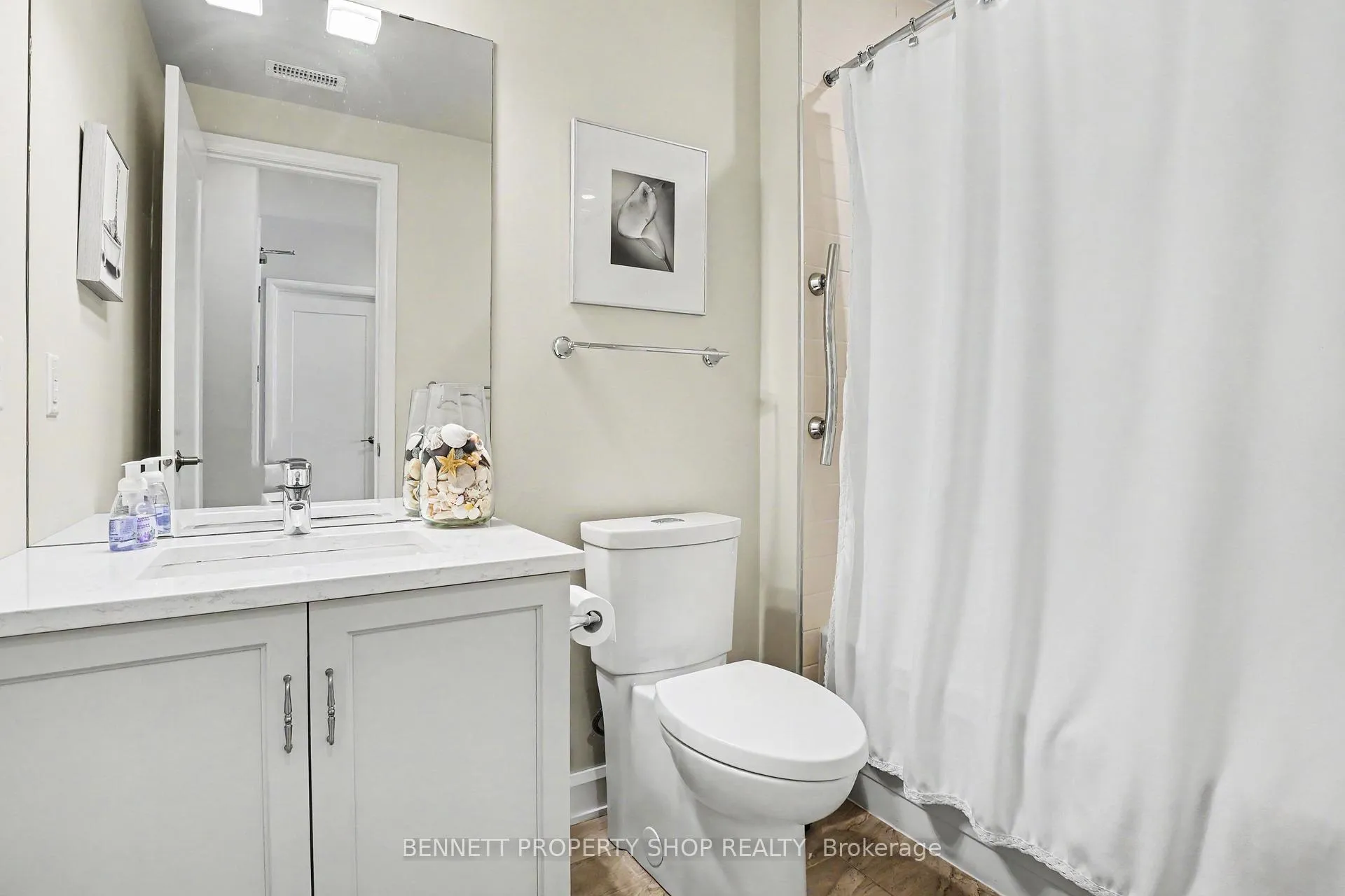 Photo 11 of Unit 202, 190 Boundstone Way, Ottawa, Kanata - Kanata Lakes/Heritage Hills — HOMEH