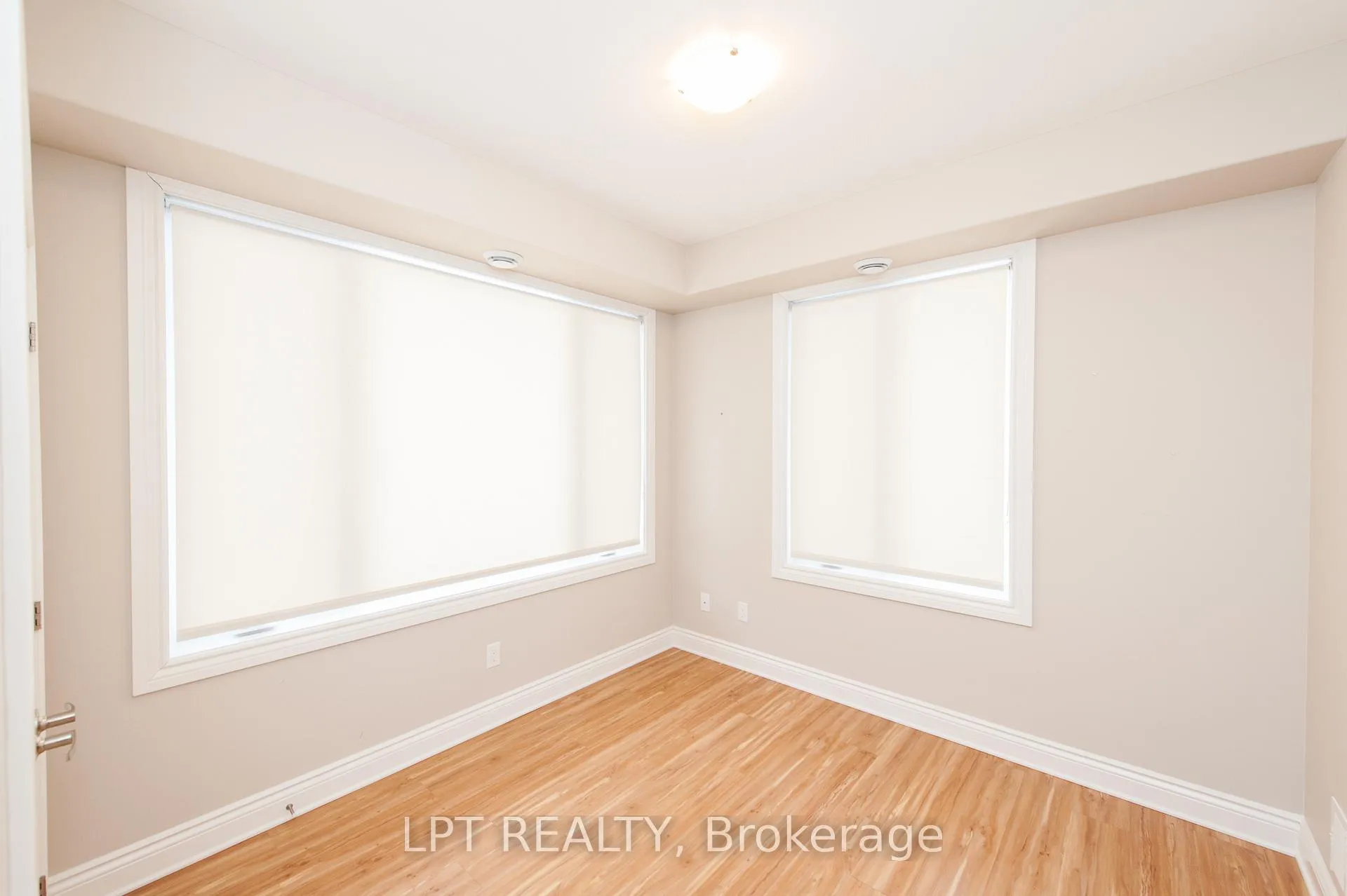 Photo 5 of Unit D, 3524 McBean Street, Ottawa, Richmond — HOMEH