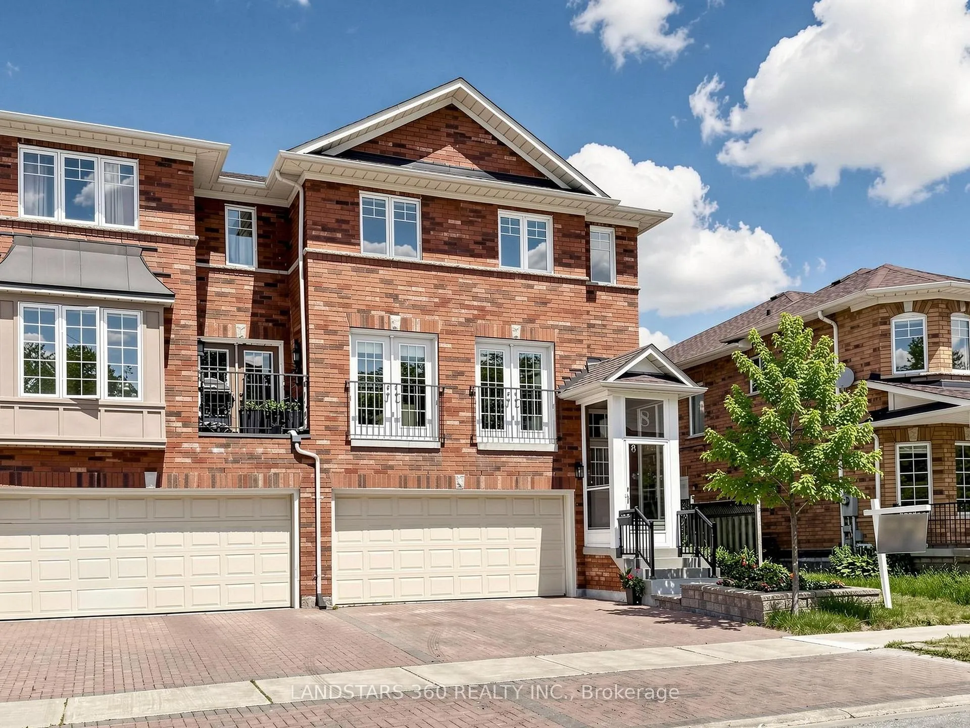 Photo 1 of 8 Wilket Creek Road, Toronto, Flemingdon Park — HOMEH