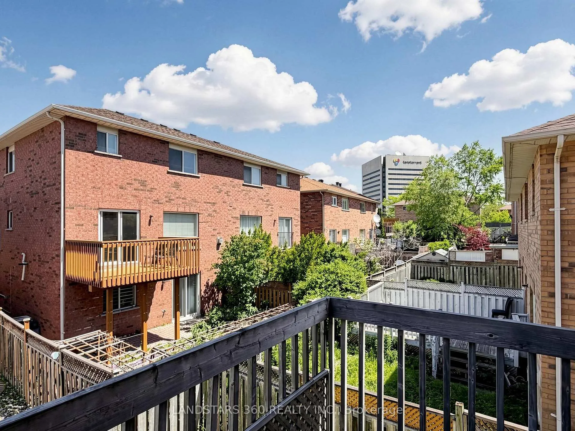 Photo 42 of 8 Wilket Creek Road, Toronto, Flemingdon Park — HOMEH