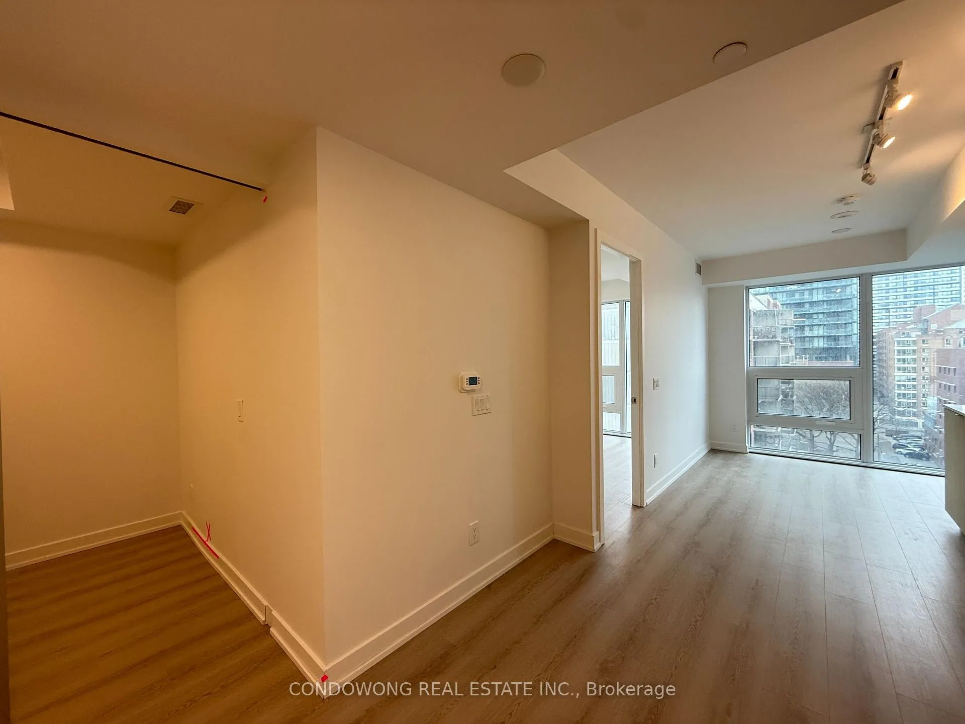 Photo 3 of Unit 901, 100 Queen Street E, Toronto, Church-Yonge Corridor — HOMEH