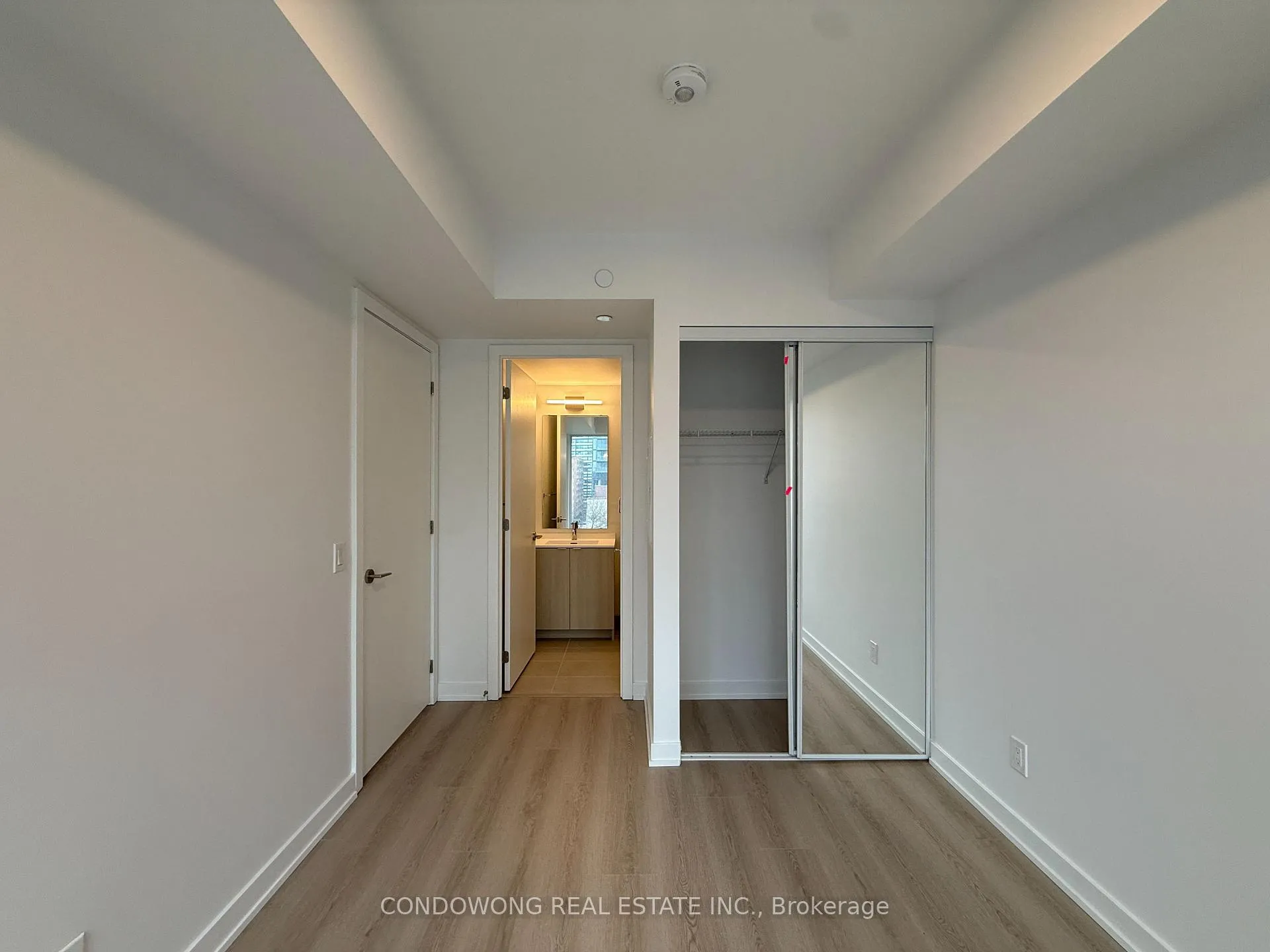 Photo 6 of Unit 901, 100 Queen Street E, Toronto, Church-Yonge Corridor — HOMEH