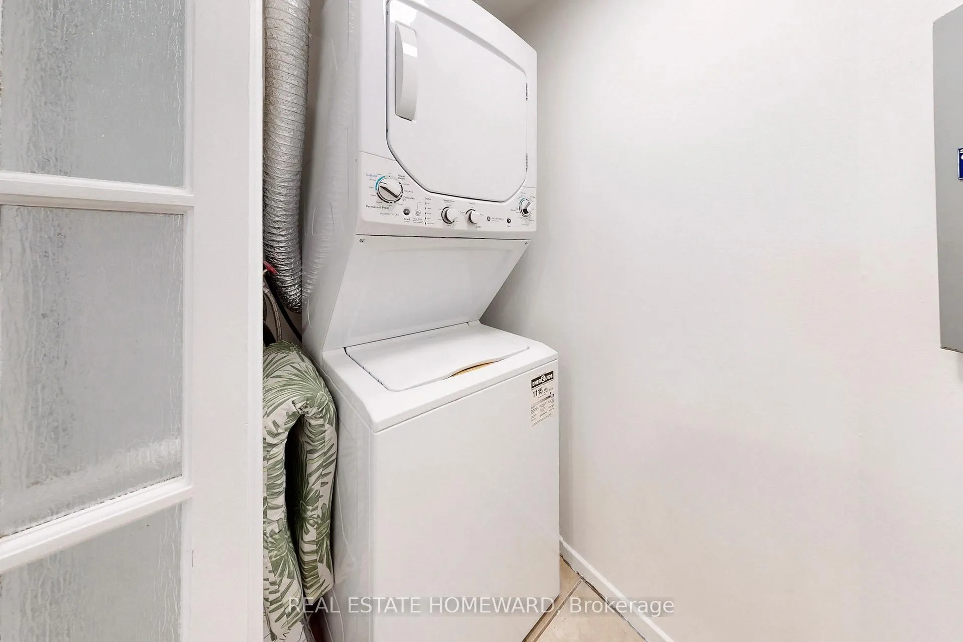 Photo 19 of Unit 1827, 77 Maitland Place, Toronto, Cabbagetown-South St. James Town — HOMEH