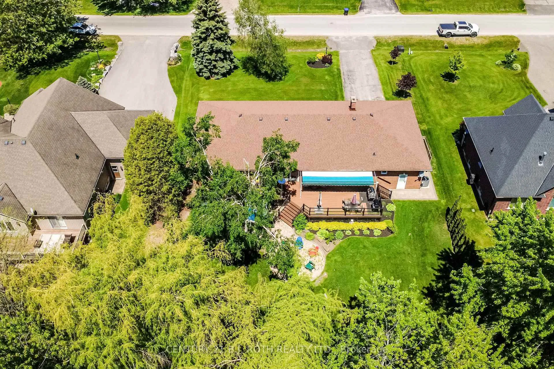 Photo 3 of 183 Bayshore Drive, Ramara, Rural Ramara — HOMEH