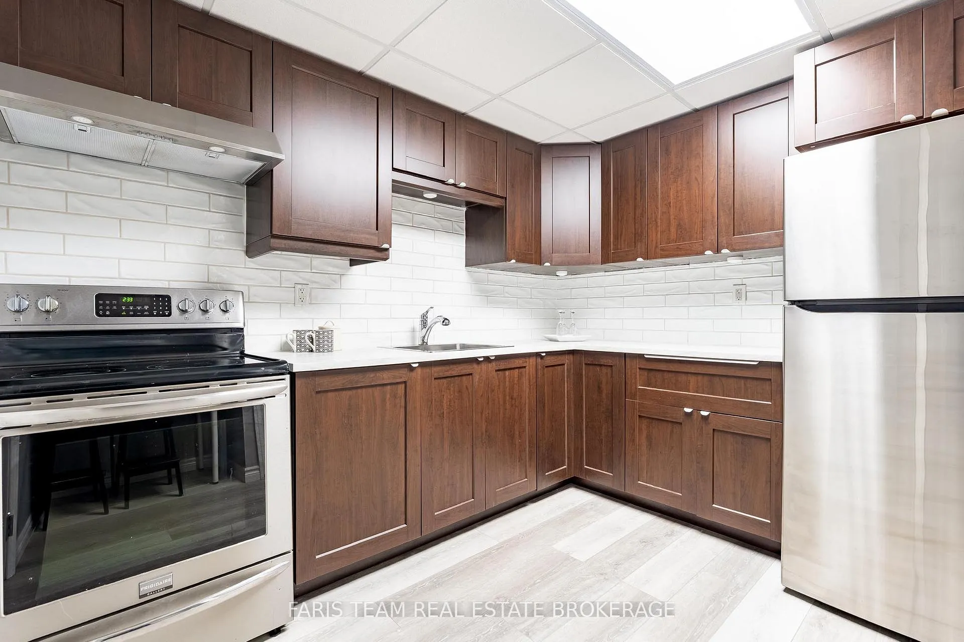 Photo 20 of 9 Broadpoint Street, Wasaga Beach — HOMEH