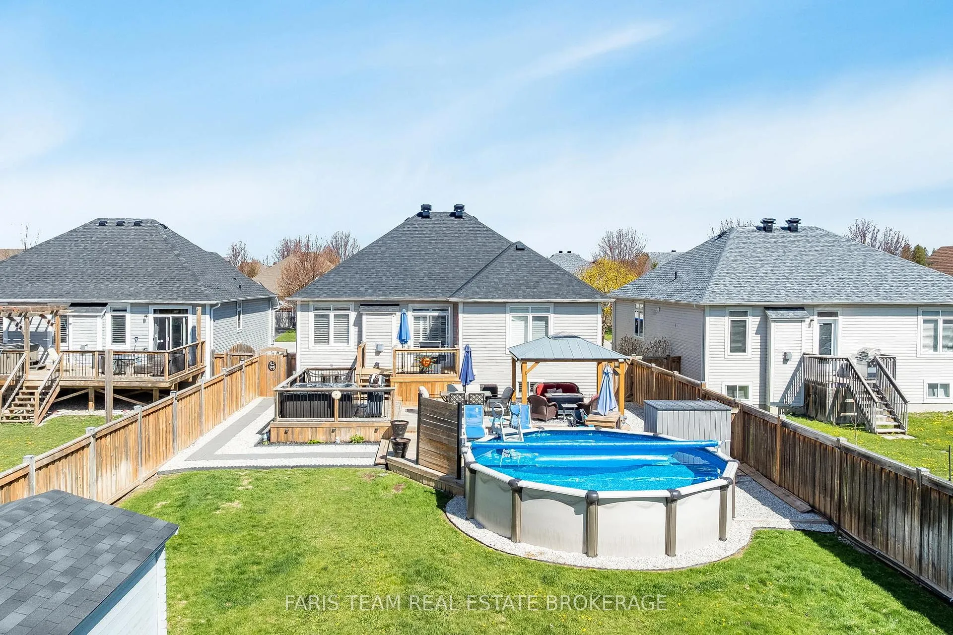 Photo 35 of 9 Broadpoint Street, Wasaga Beach — HOMEH