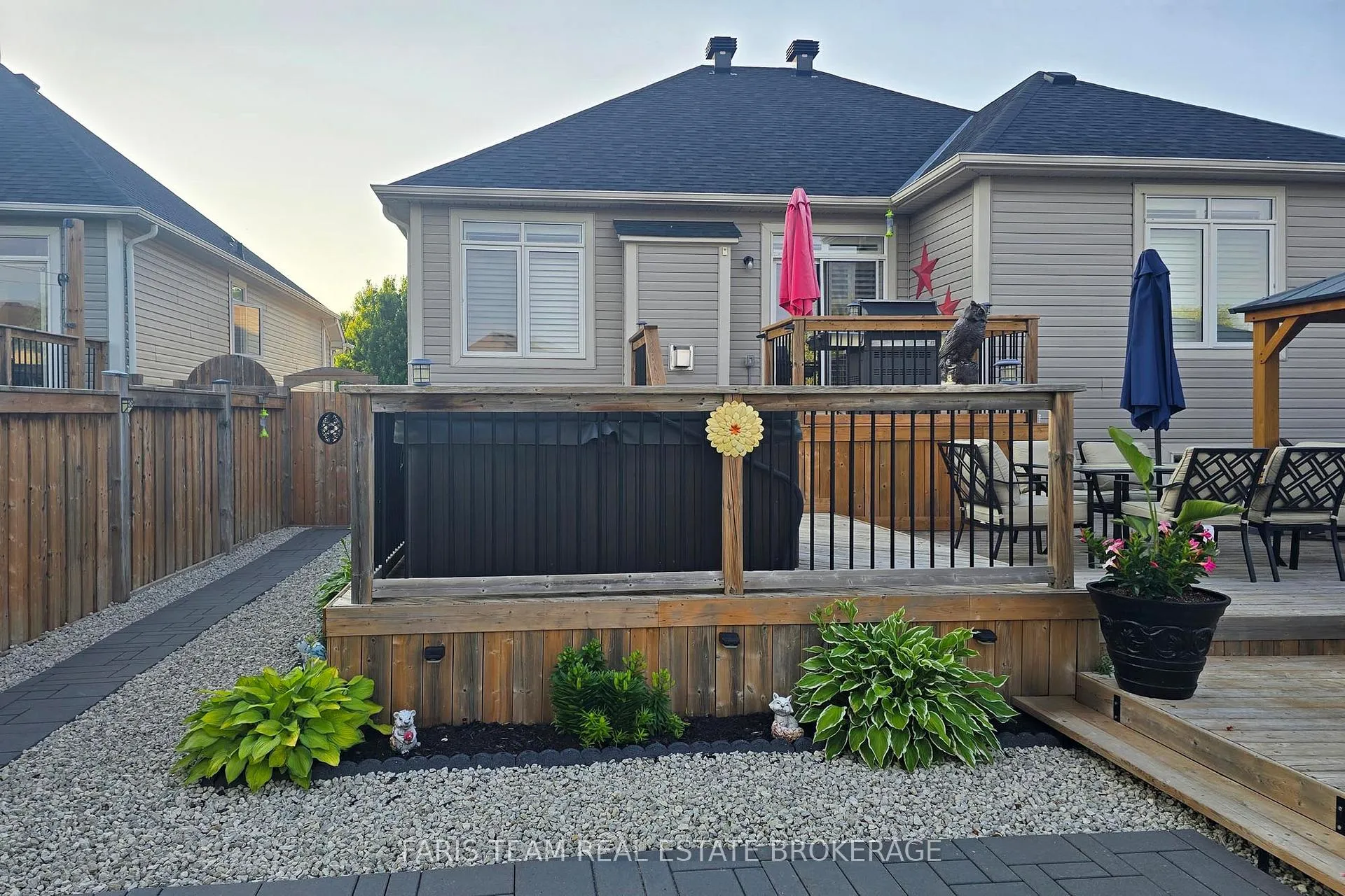 Photo 42 of 9 Broadpoint Street, Wasaga Beach — HOMEH