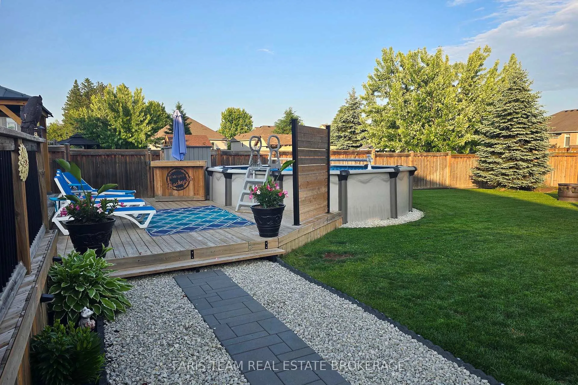 Photo 48 of 9 Broadpoint Street, Wasaga Beach — HOMEH