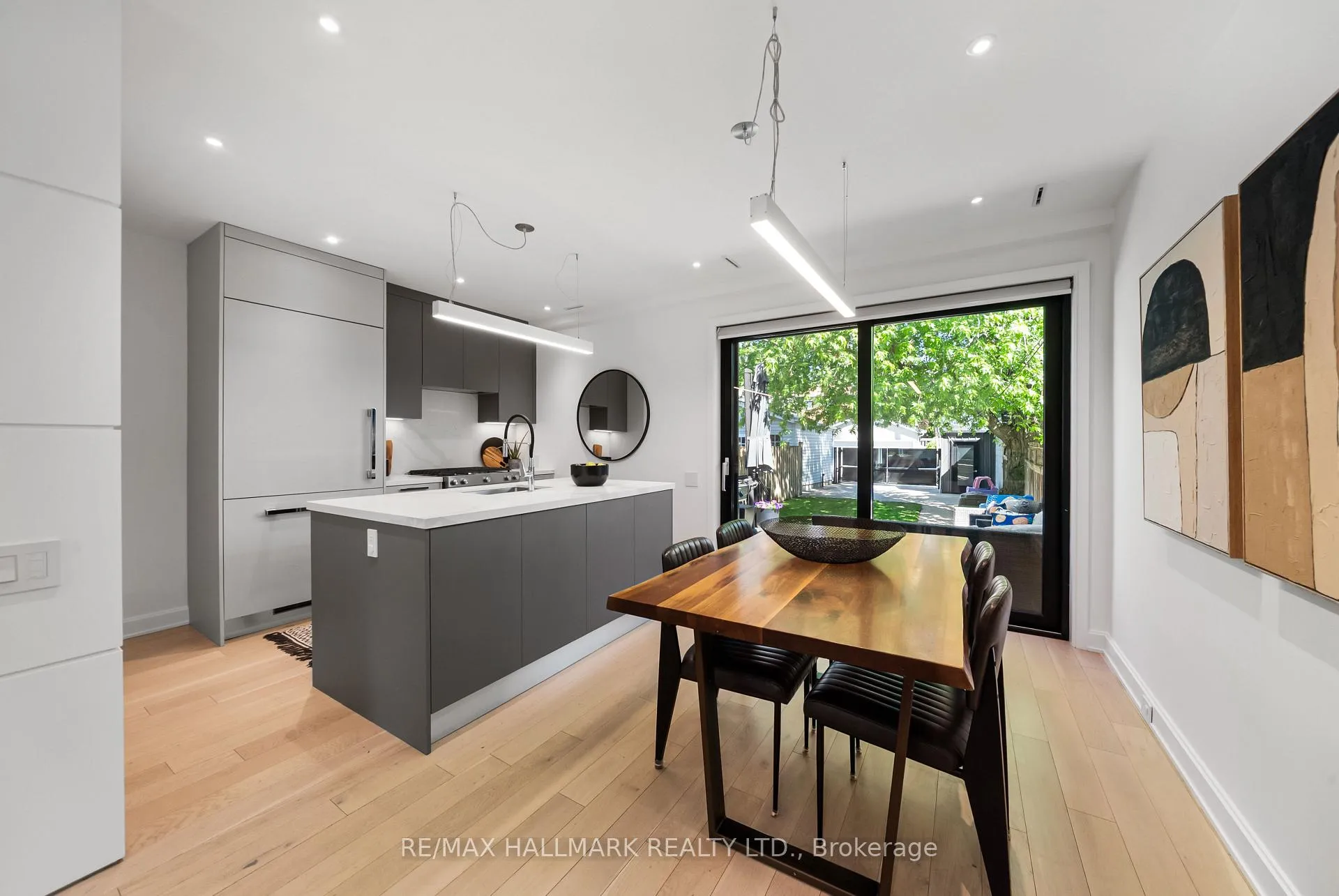 Photo 10 of 218 Woburn Avenue, Toronto, Lawrence Park North — HOMEH