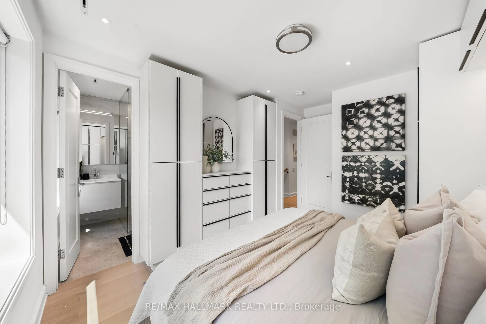 Photo 22 of 218 Woburn Avenue, Toronto, Lawrence Park North — HOMEH