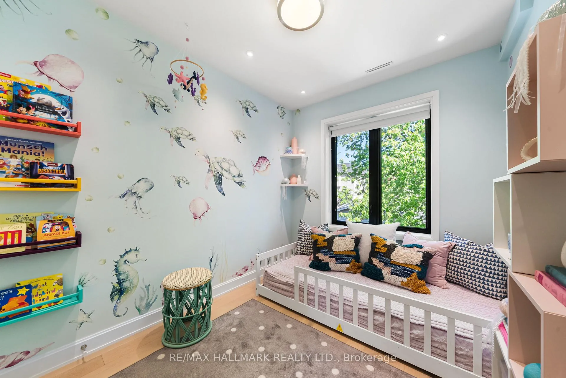 Photo 24 of 218 Woburn Avenue, Toronto, Lawrence Park North — HOMEH