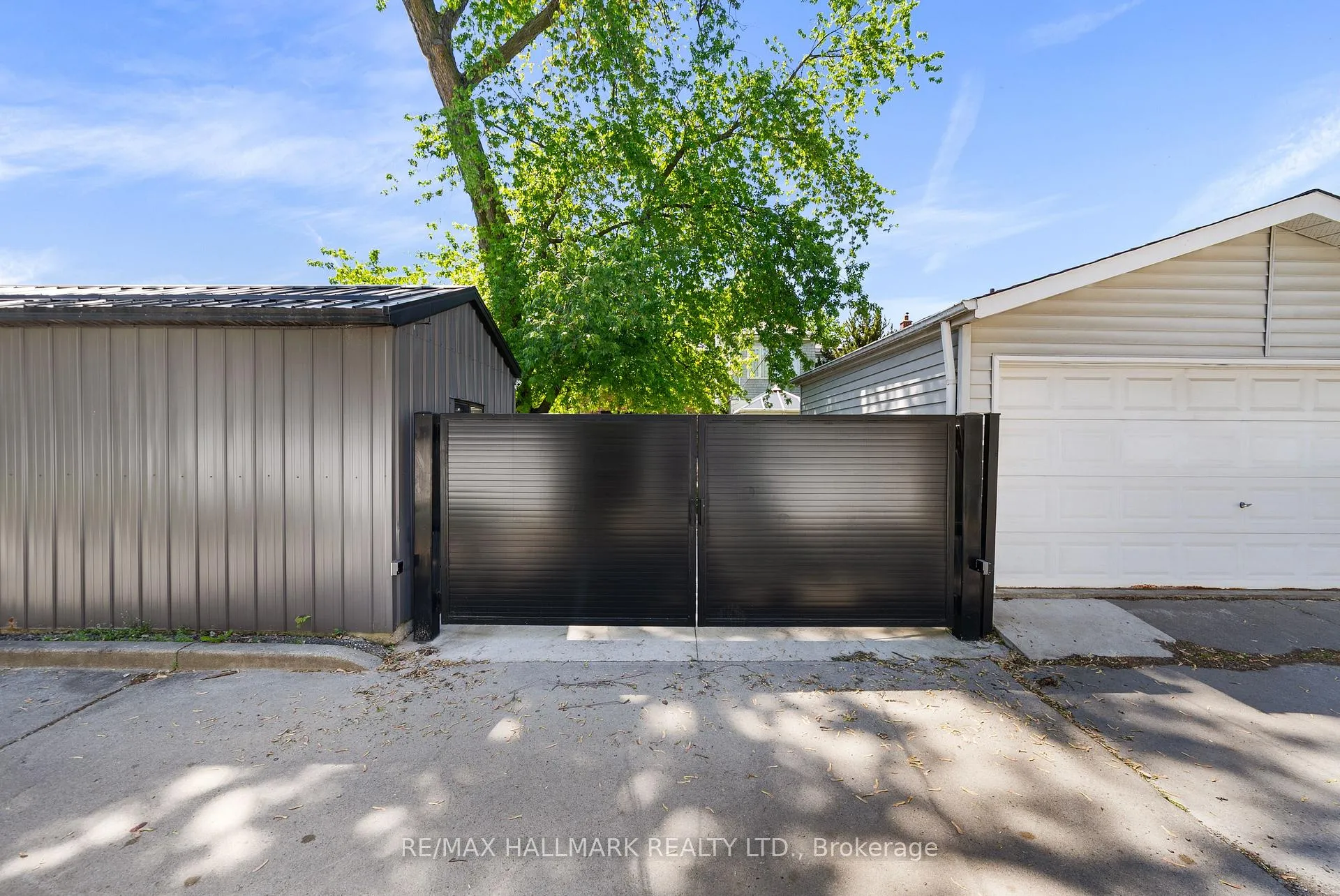 Photo 43 of 218 Woburn Avenue, Toronto, Lawrence Park North — HOMEH