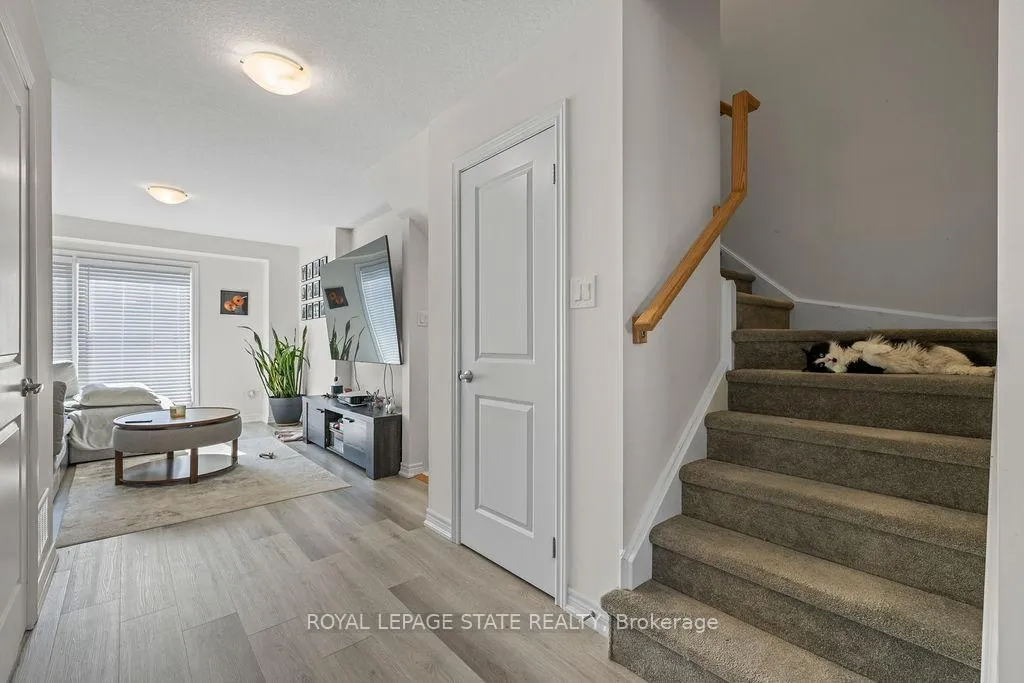 Photo 18 of 40 Radison Lane, Hamilton, McQuesten — HOMEH