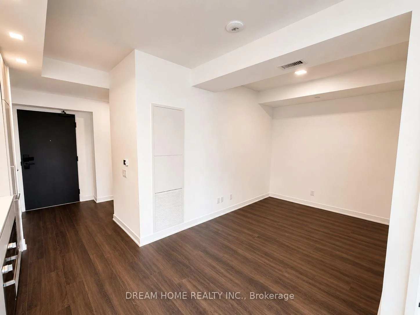 Photo 9 of Unit 1701, 609 Sherbourne Street, Toronto, North St. James Town — HOMEH