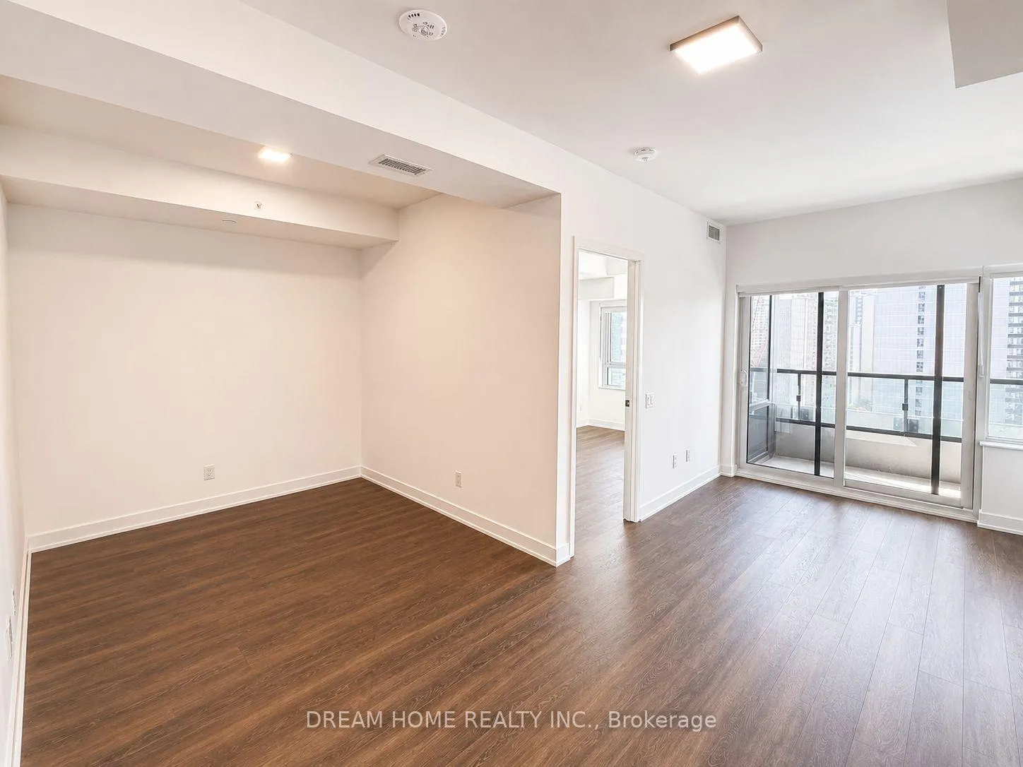 Photo 10 of Unit 1701, 609 Sherbourne Street, Toronto, North St. James Town — HOMEH