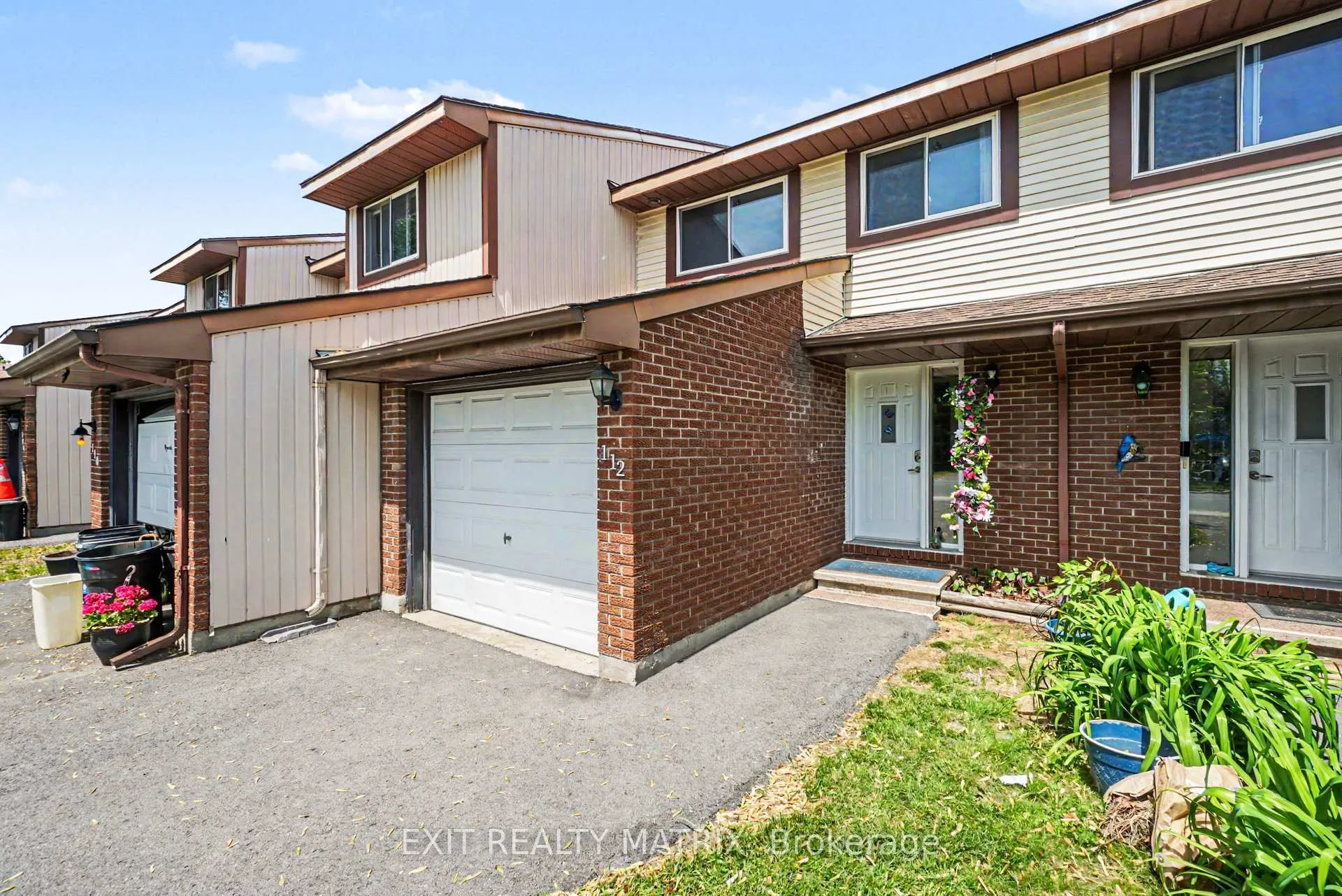 Photo 1 of 112 Castlefrank Road, Ottawa, Kanata - Glencairn/Hazeldean — HOMEH