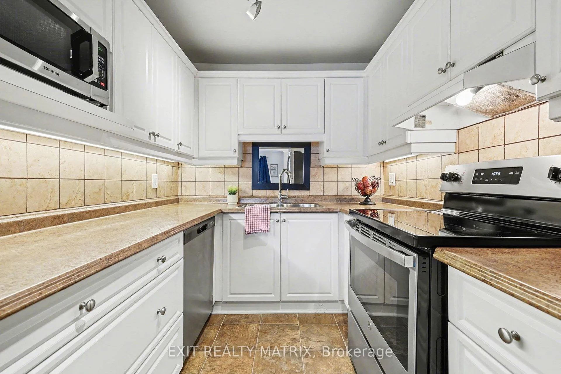 Photo 11 of 112 Castlefrank Road, Ottawa, Kanata - Glencairn/Hazeldean — HOMEH