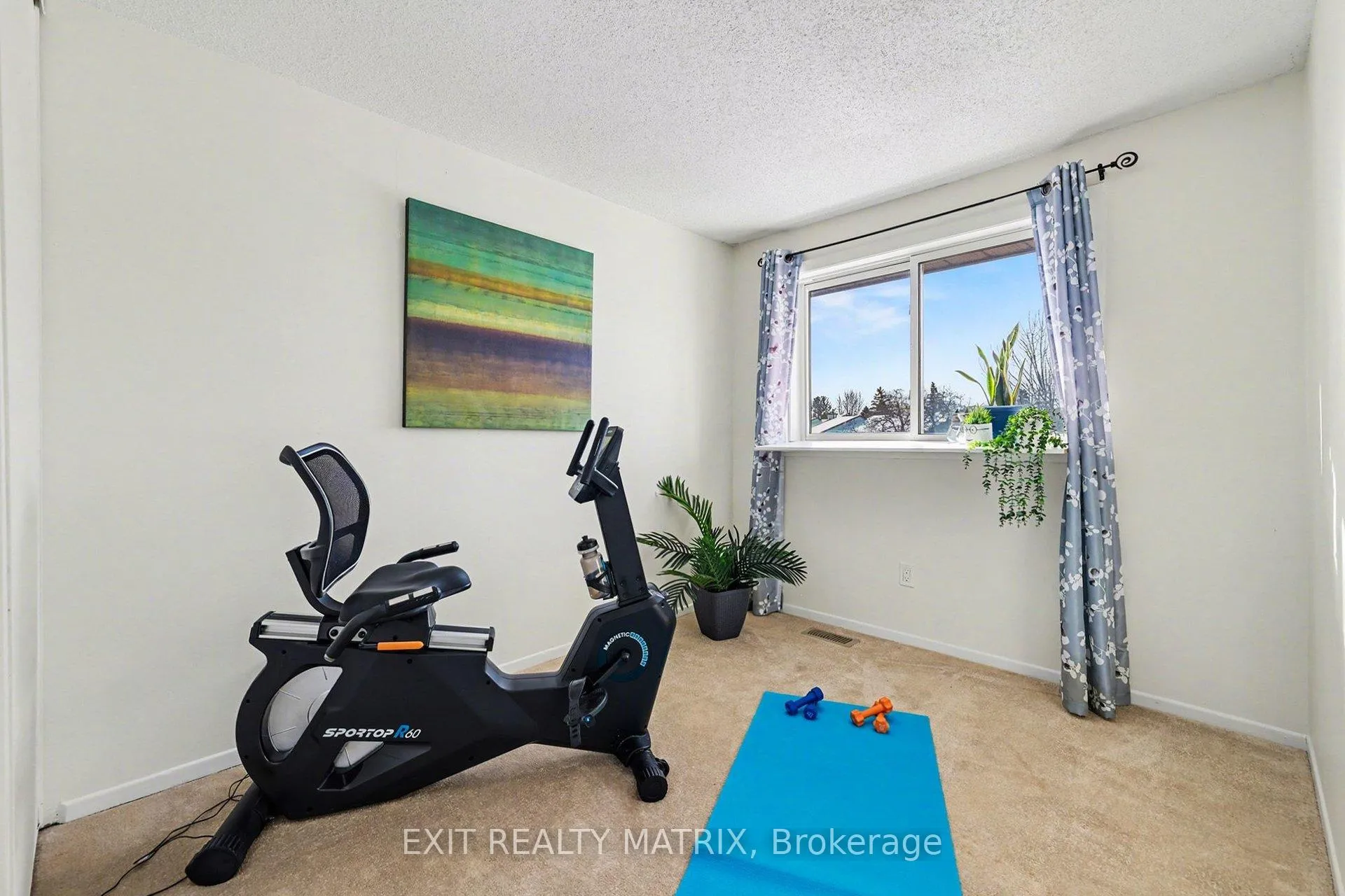 Photo 20 of 112 Castlefrank Road, Ottawa, Kanata - Glencairn/Hazeldean — HOMEH