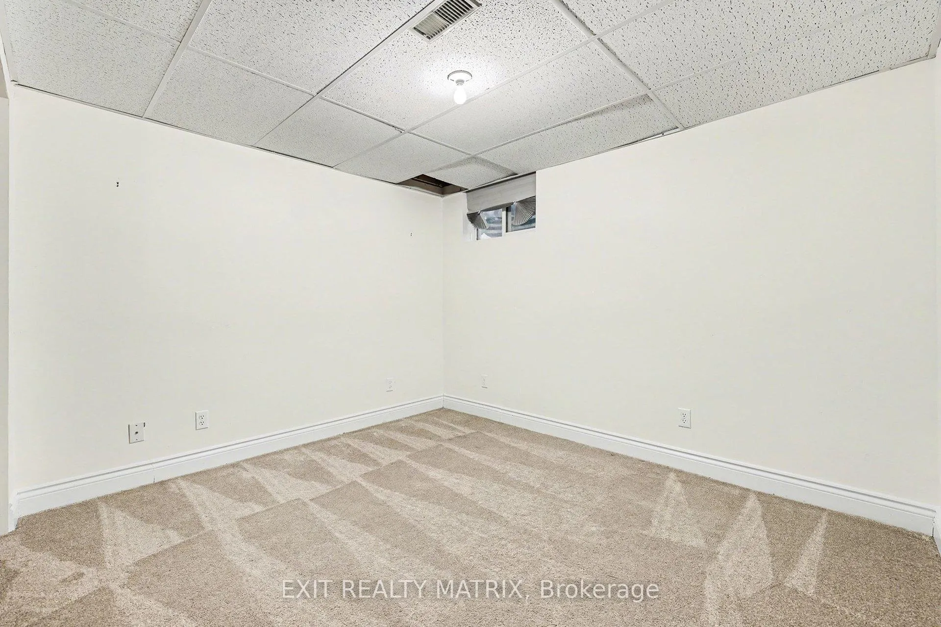 Photo 32 of 112 Castlefrank Road, Ottawa, Kanata - Glencairn/Hazeldean — HOMEH