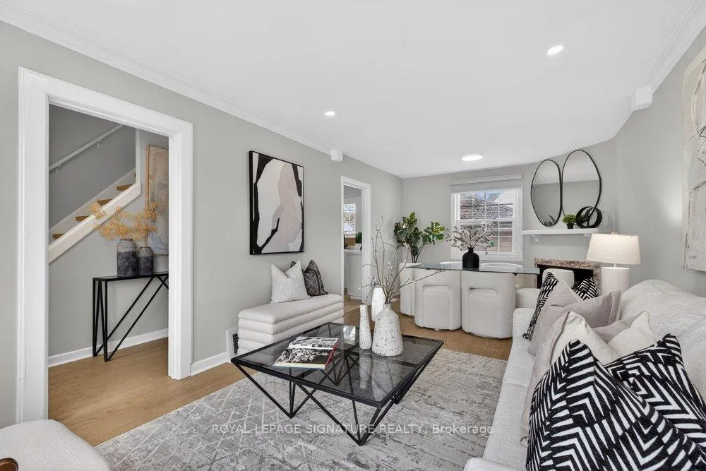 Photo 8 of 3244 St Clair Avenue E, Scarborough, Clairlea-Birchmount — HOMEH