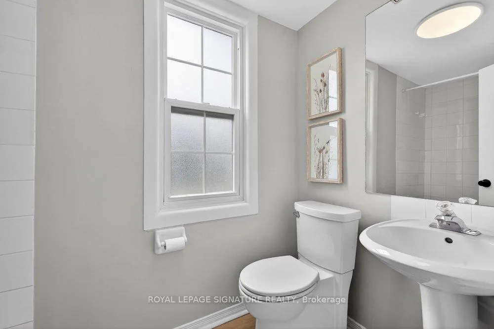 Photo 18 of 3244 St Clair Avenue E, Scarborough, Clairlea-Birchmount — HOMEH