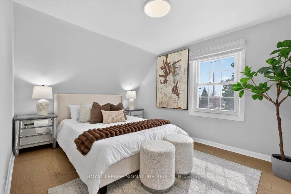 Photo 23 of 3244 St Clair Avenue E, Scarborough, Clairlea-Birchmount — HOMEH