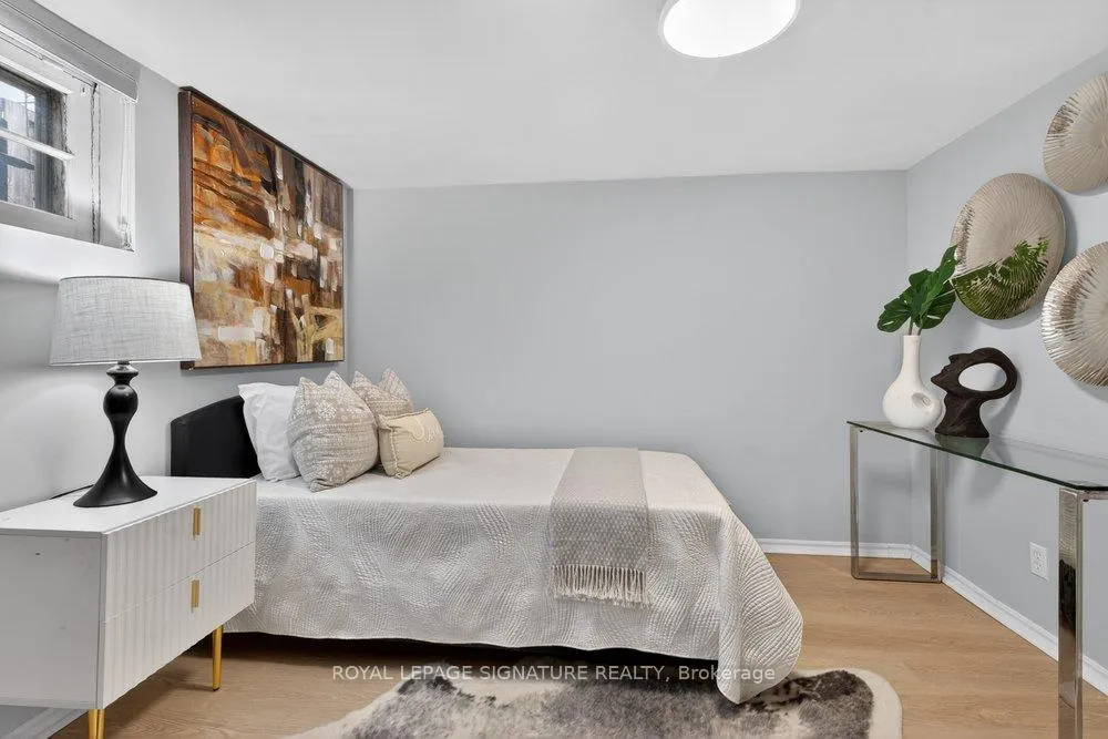Photo 38 of 3244 St Clair Avenue E, Scarborough, Clairlea-Birchmount — HOMEH
