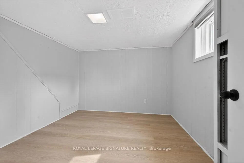 Photo 41 of 3244 St Clair Avenue E, Scarborough, Clairlea-Birchmount — HOMEH